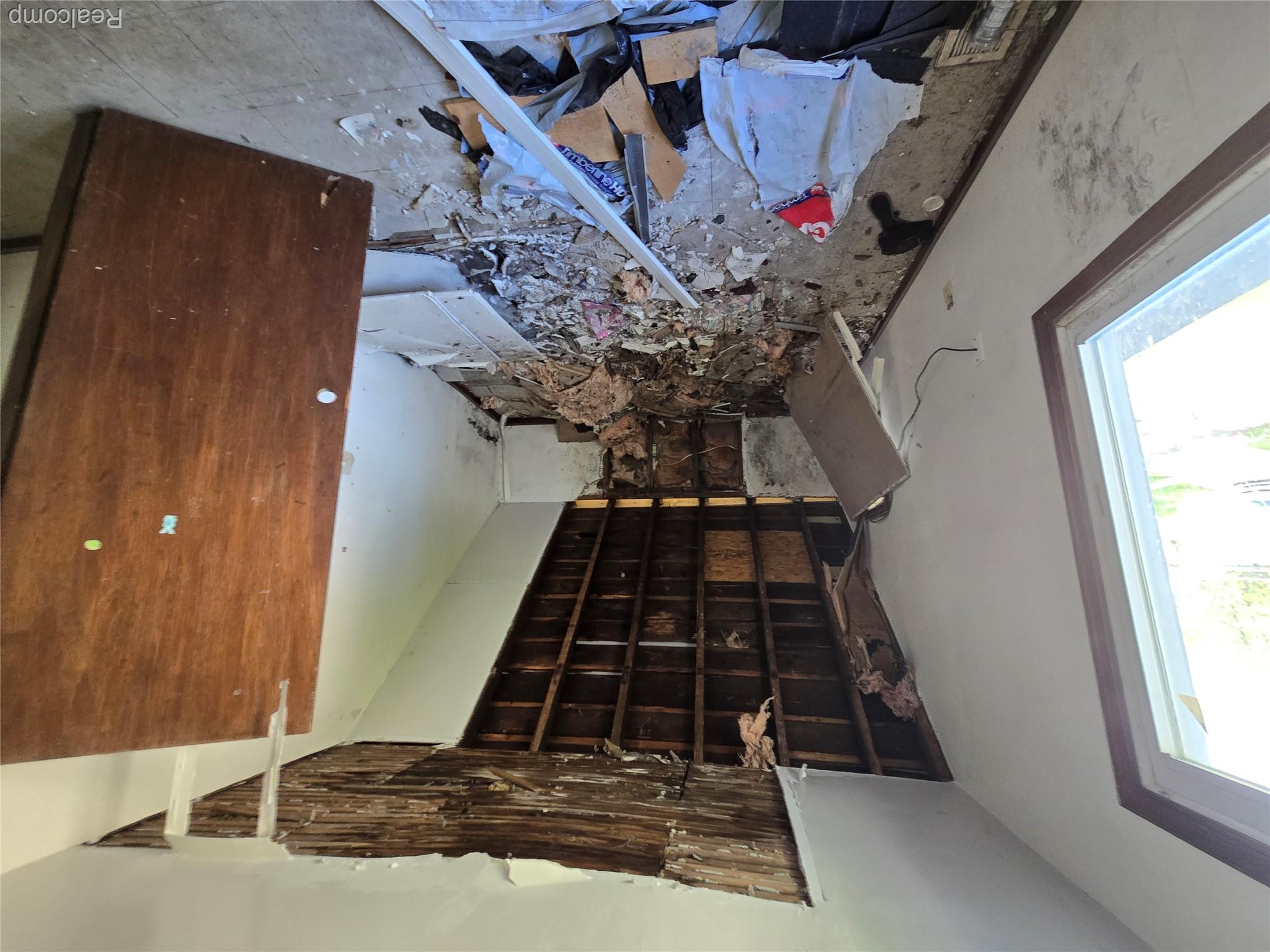 611 S 4th Avenue Property Photo 13