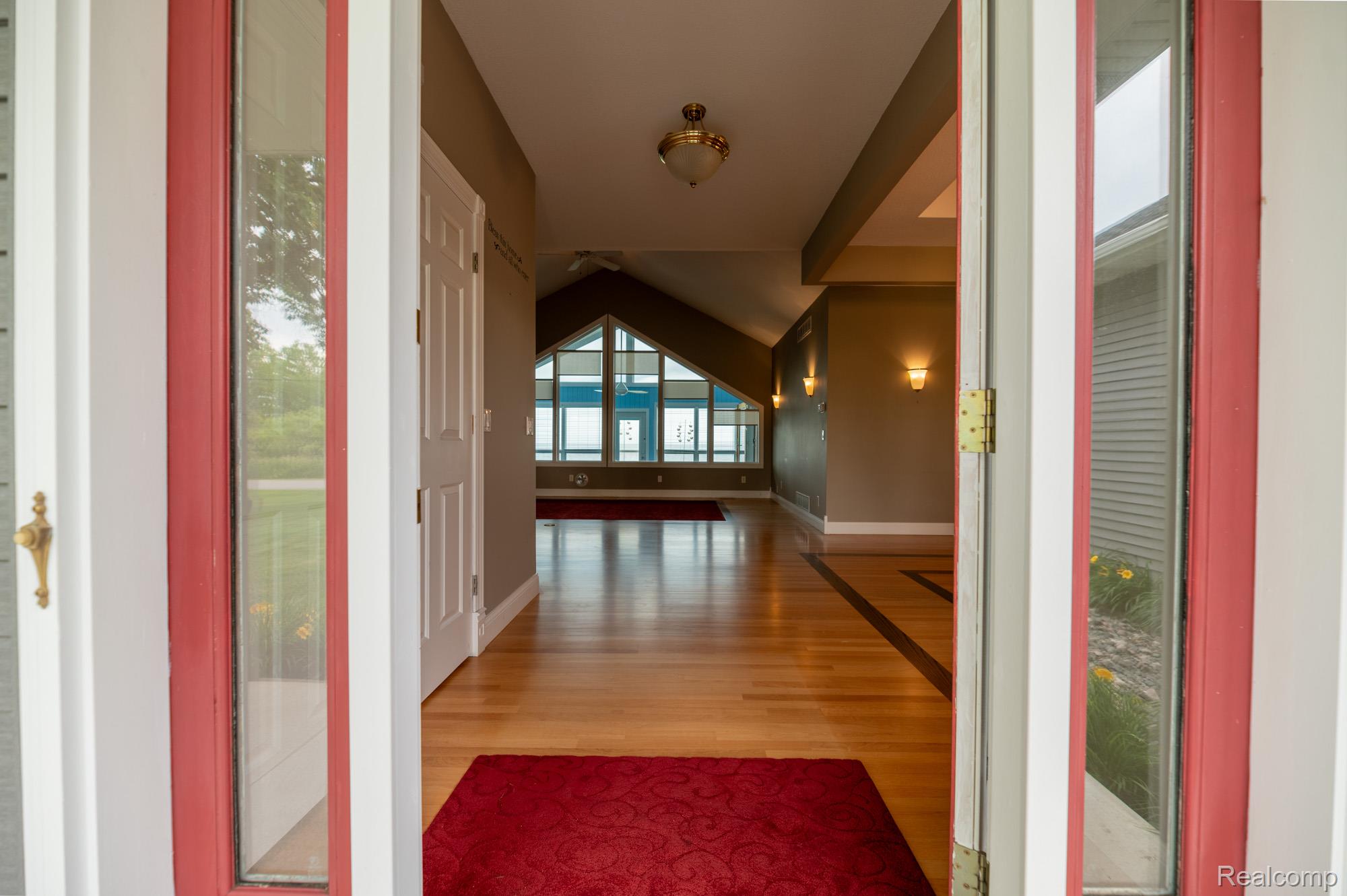 5871 Sandy Drive Property Photo 8