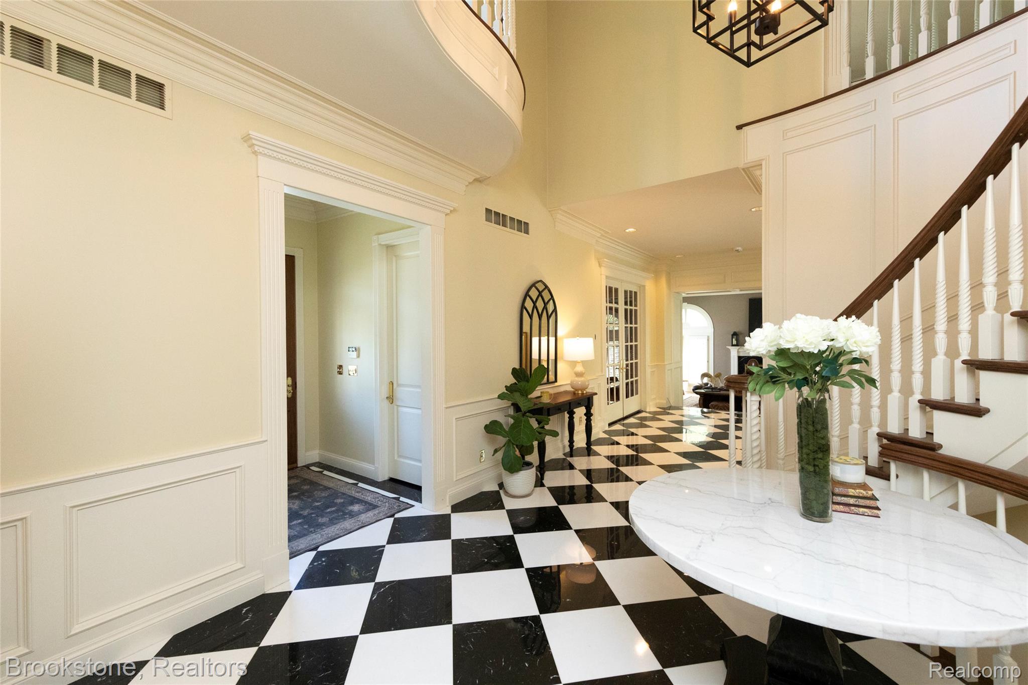 1494 Highpoint Property Photo 19