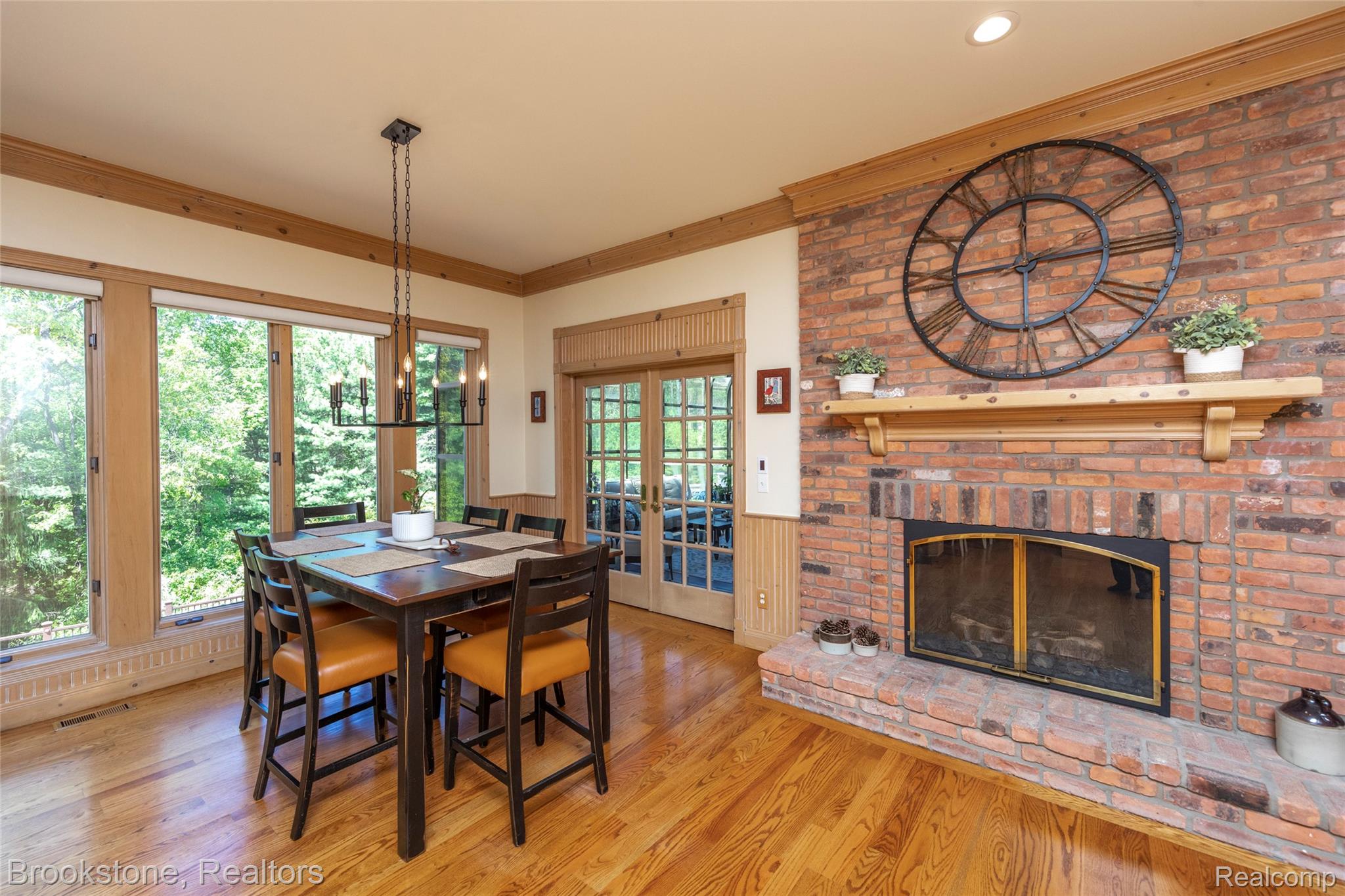 1494 Highpoint Property Photo 34