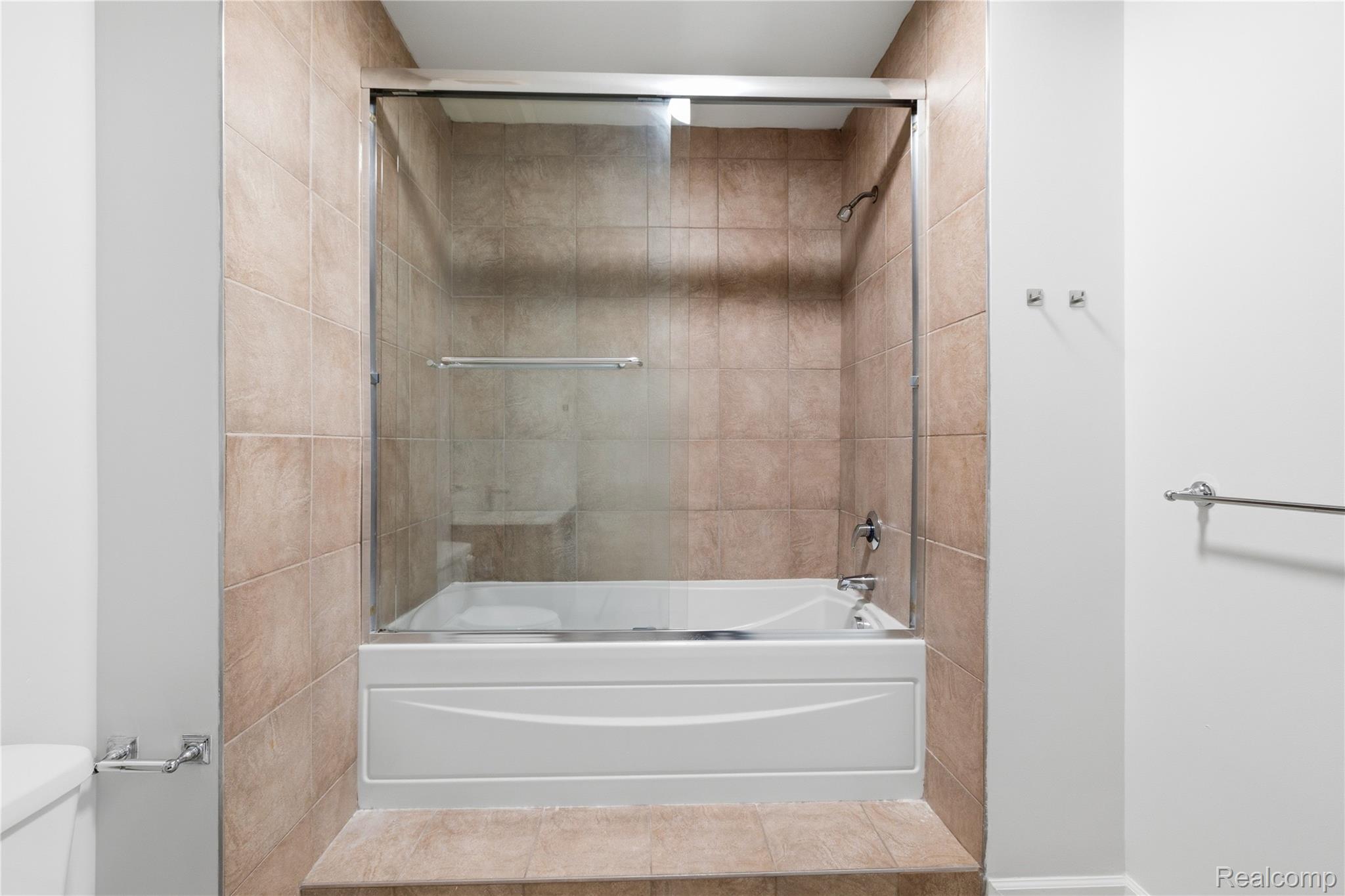 22230 Michigan Avenue 1 Property Photo 17