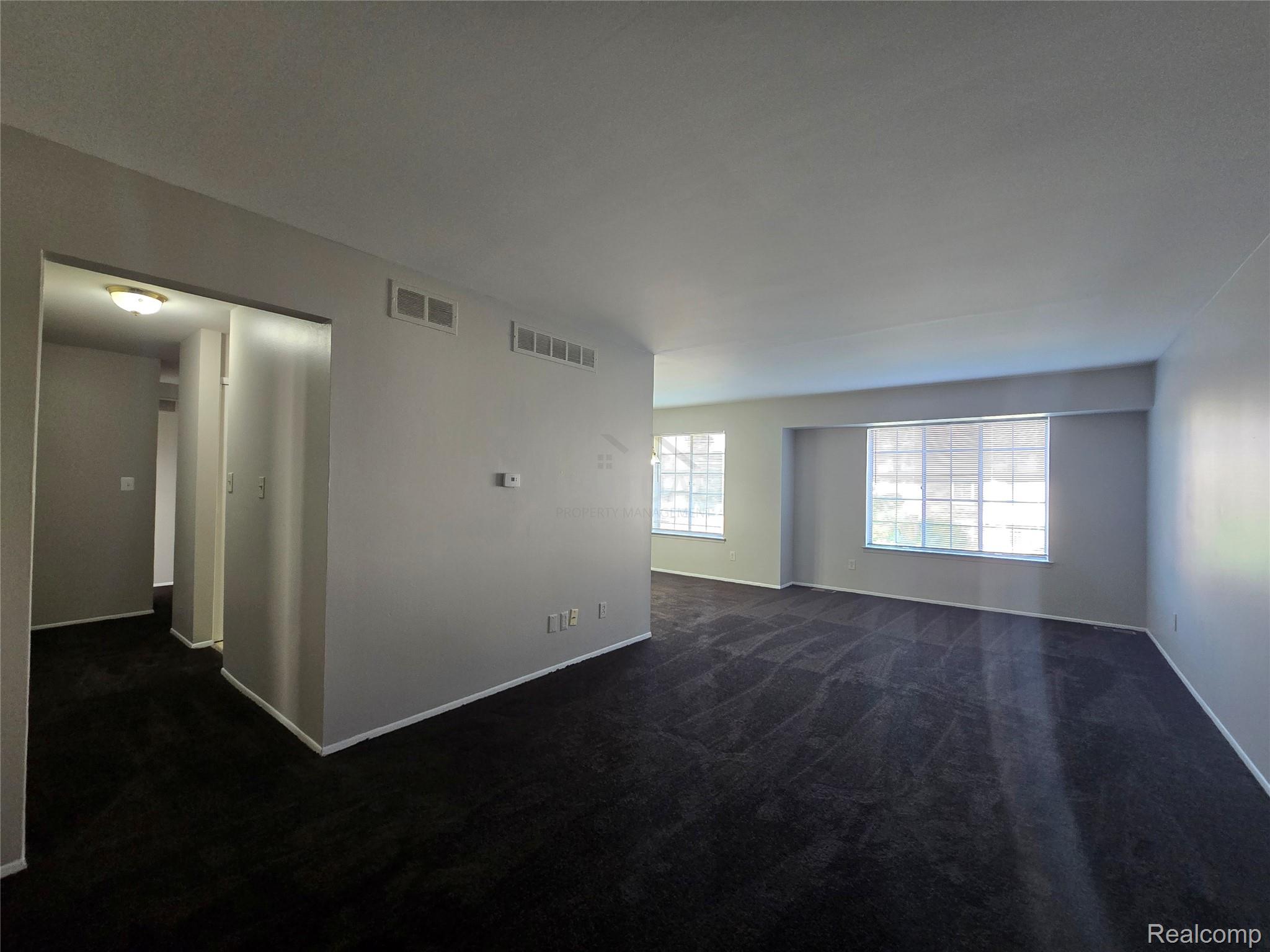 30276 Southfield Road 215 Property Photo 3