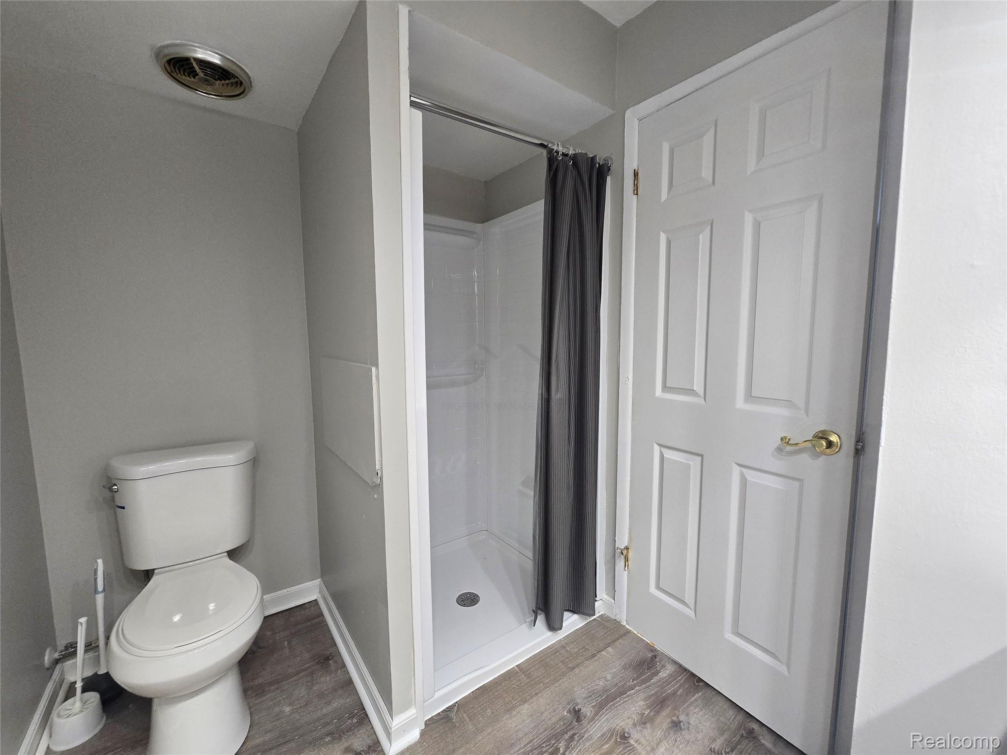30276 Southfield Road 215 Property Photo 15