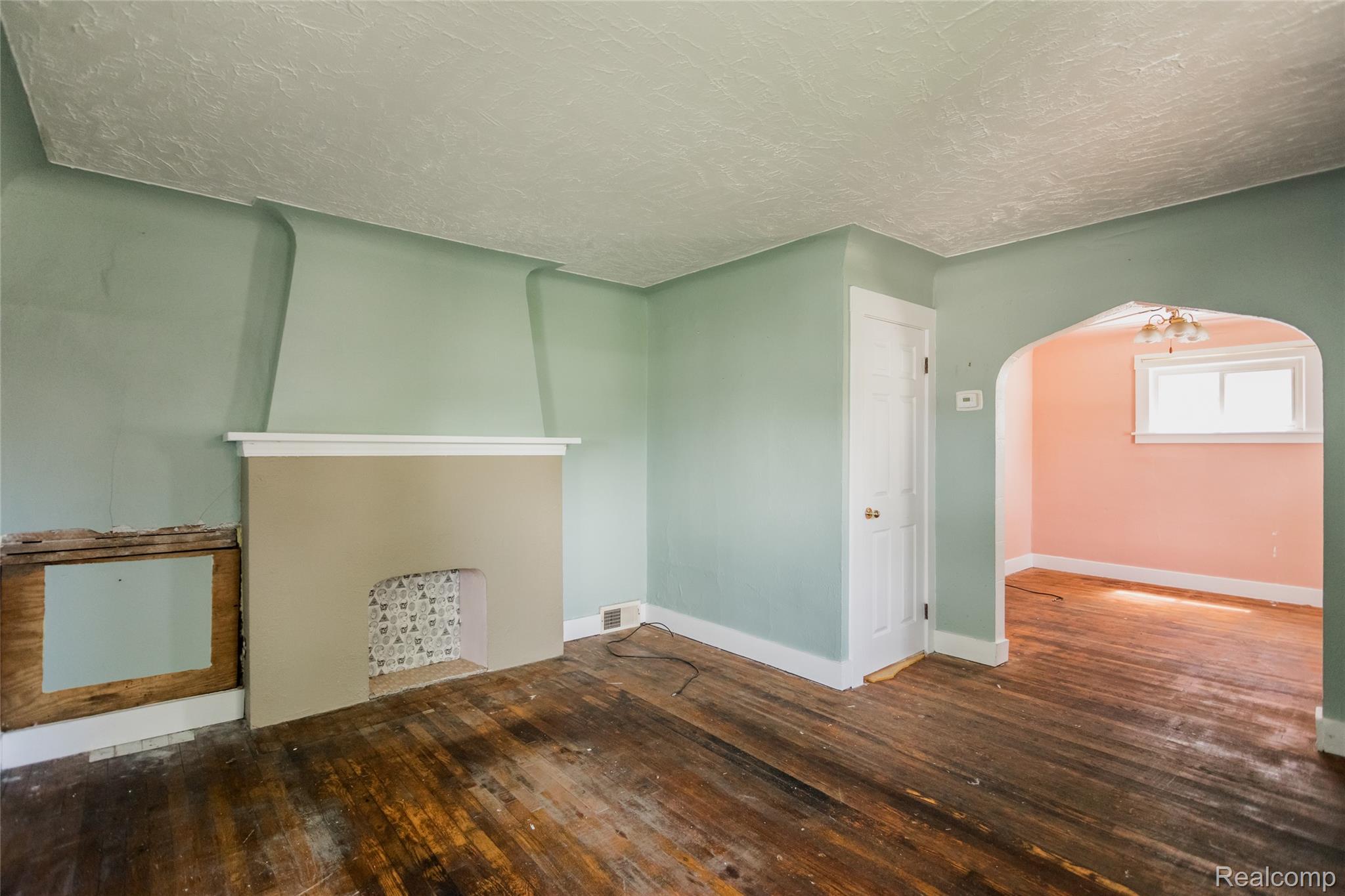 23122 Reynolds Avenue Property Photo 10