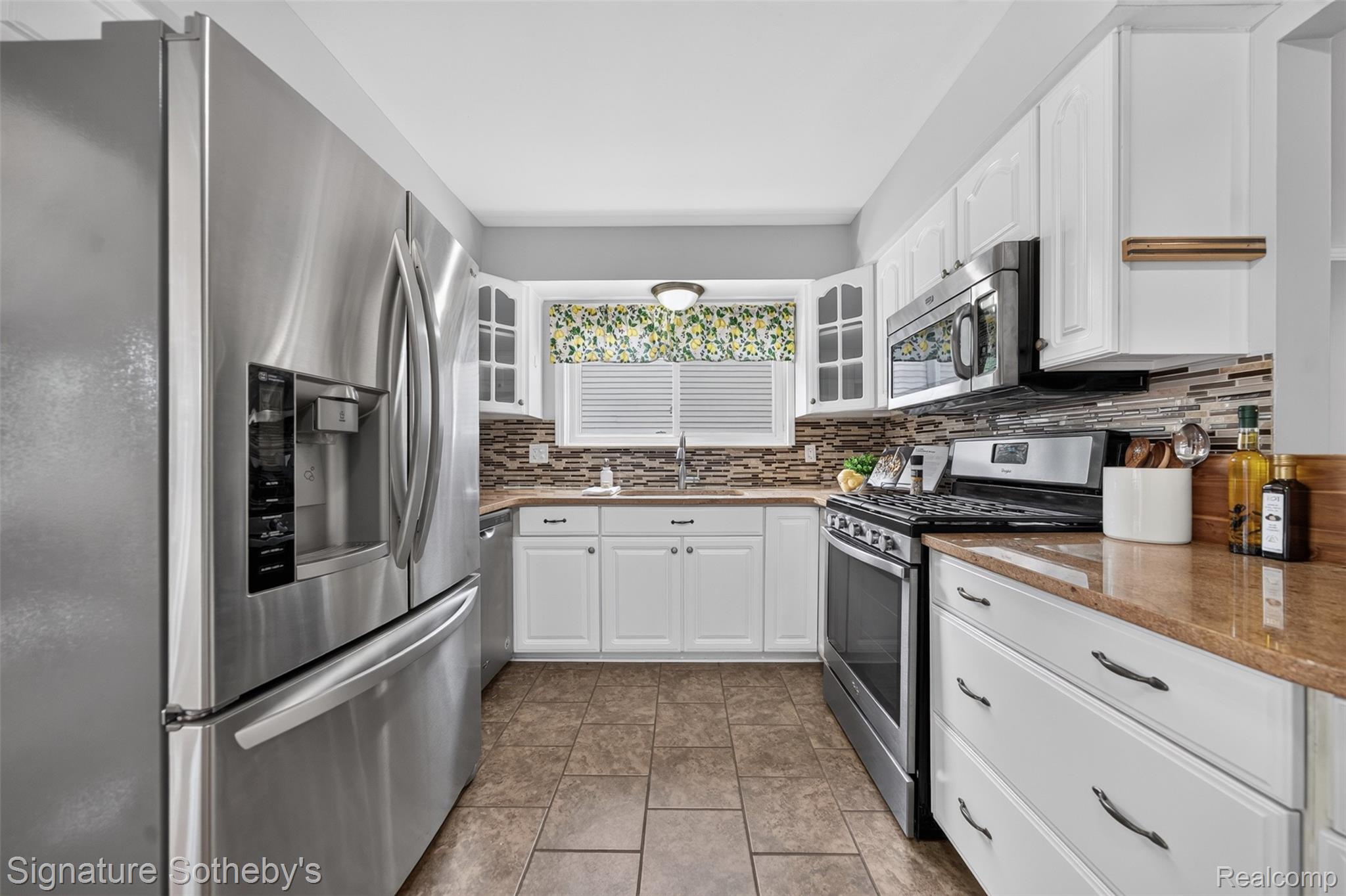 940 Langley Boulevard Property Photo 10