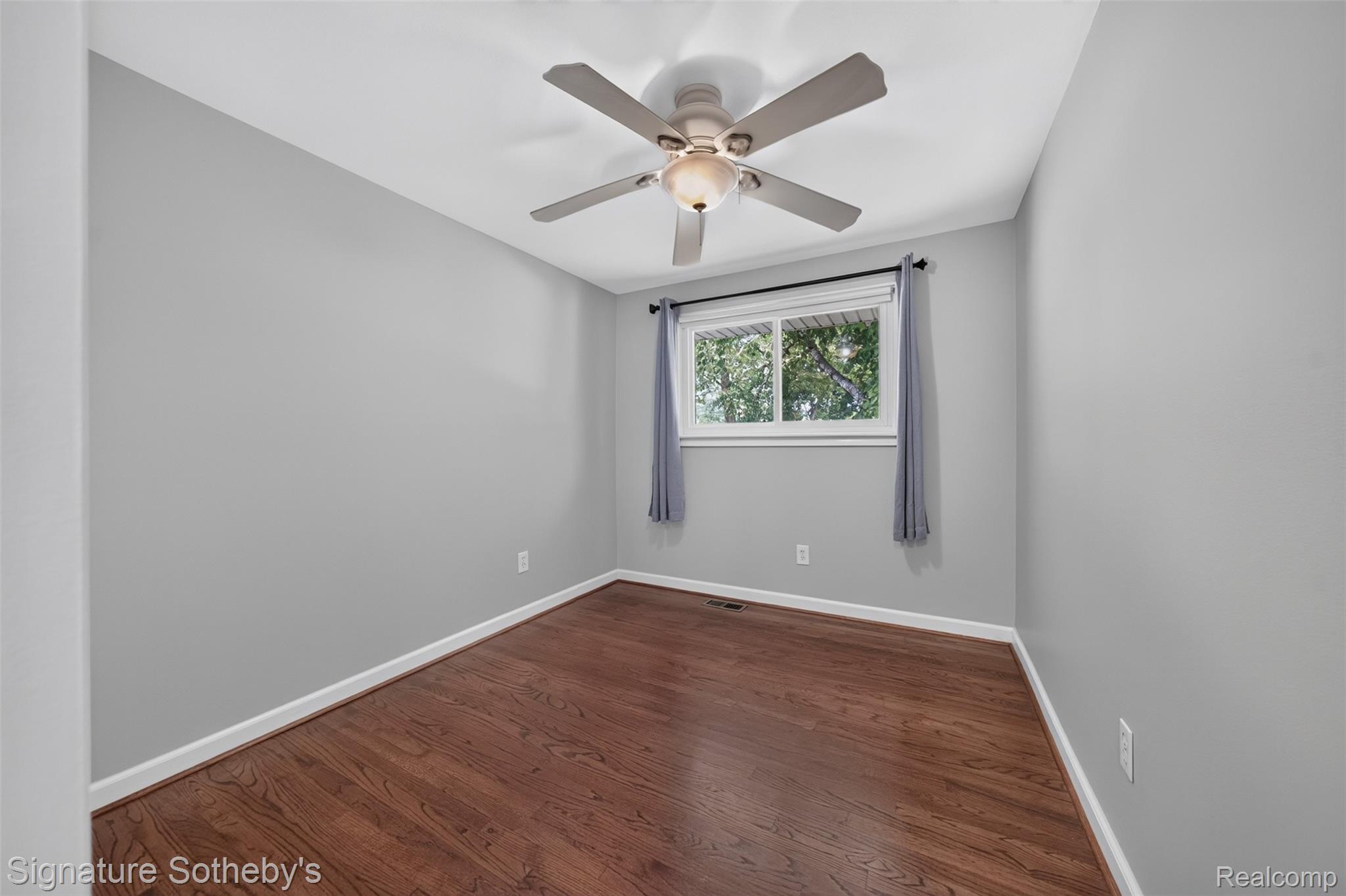 940 Langley Boulevard Property Photo 25