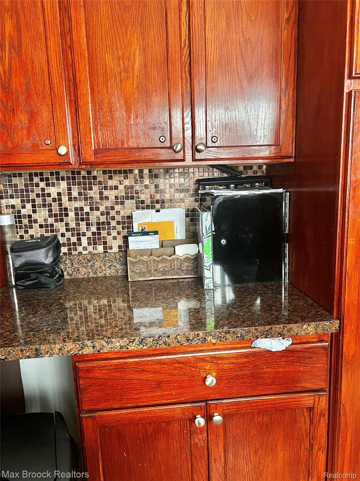 23866 Merrill Avenue Property Photo 2