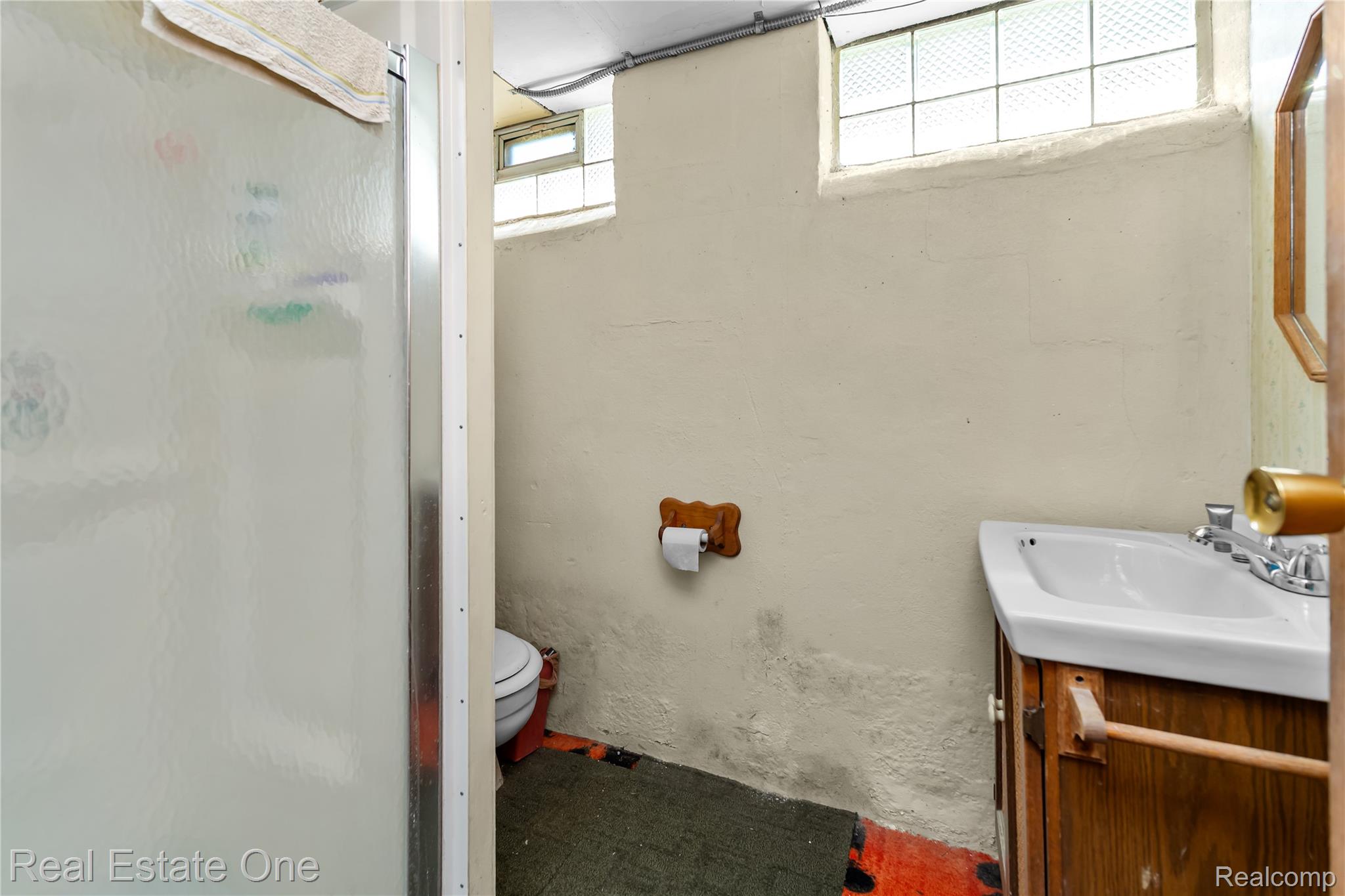 433 Kings Highway Property Photo 24