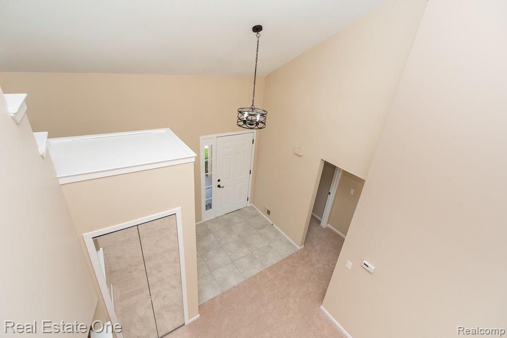 283 Whispering Hill Property Photo 27