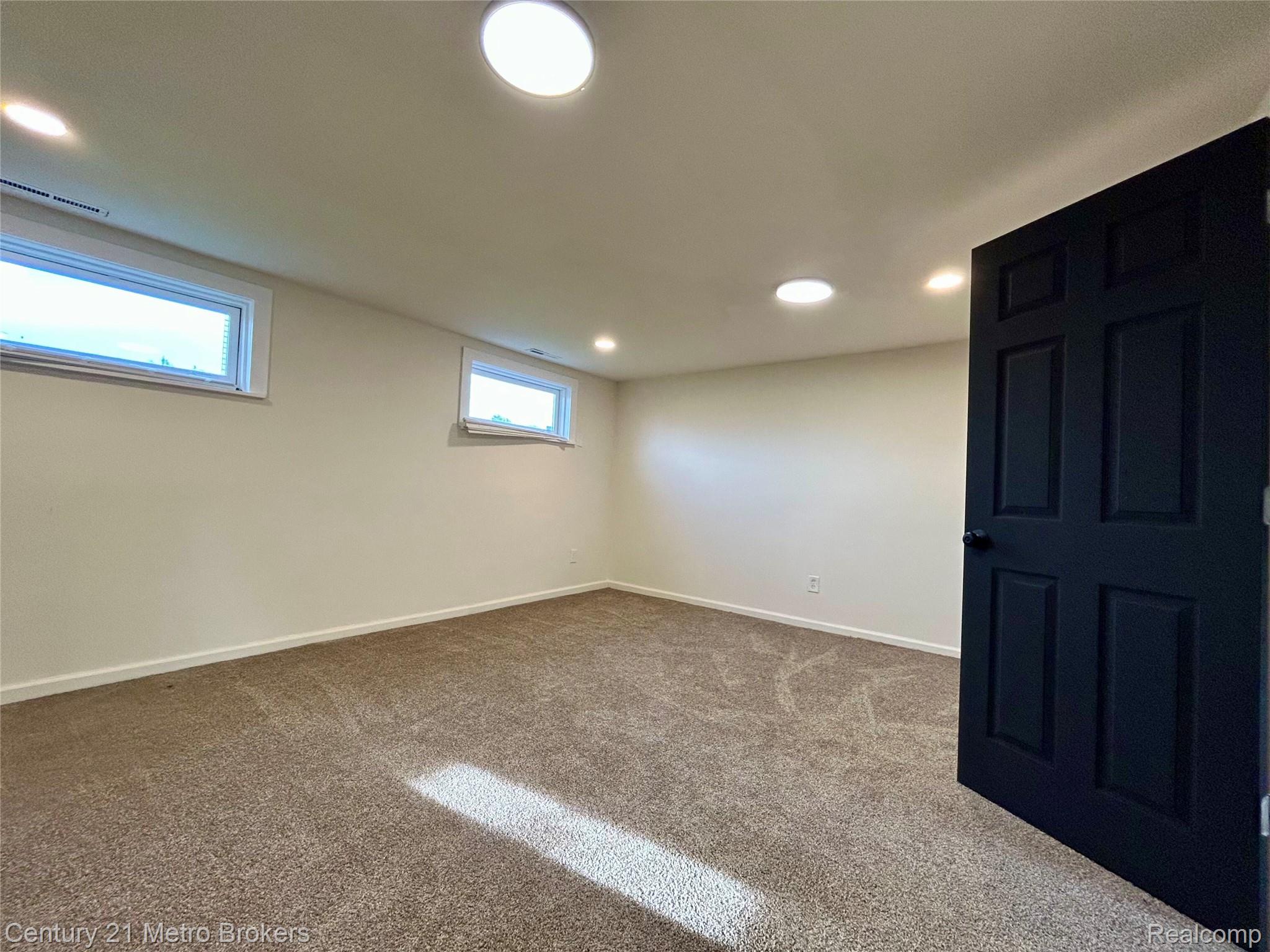 6187 Eldon Road Property Photo 5