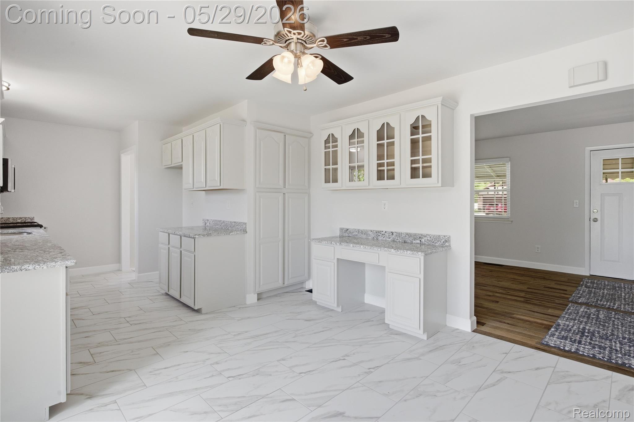 37257 Dundee Street Property Photo 11