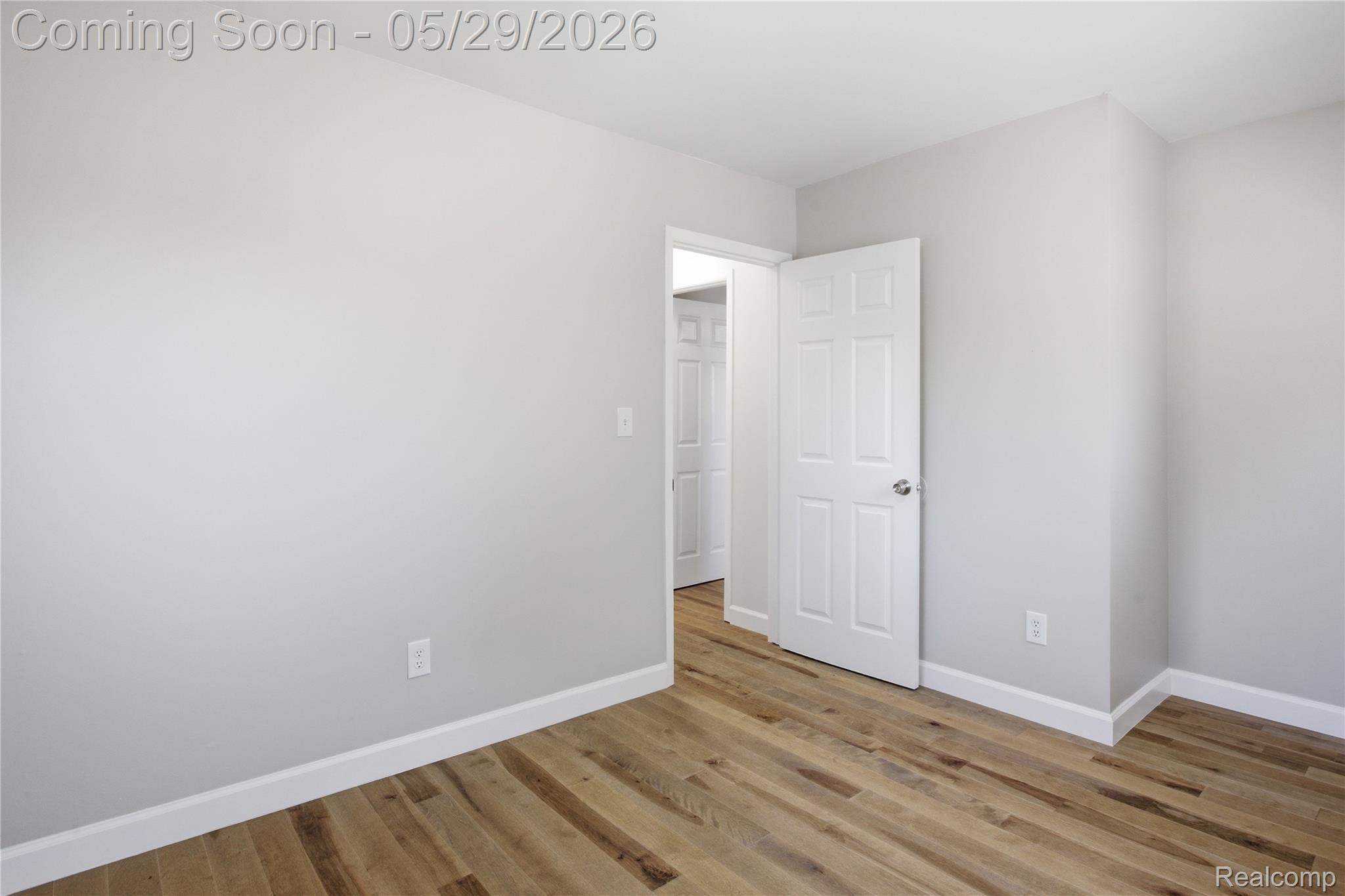 37257 Dundee Street Property Photo 21