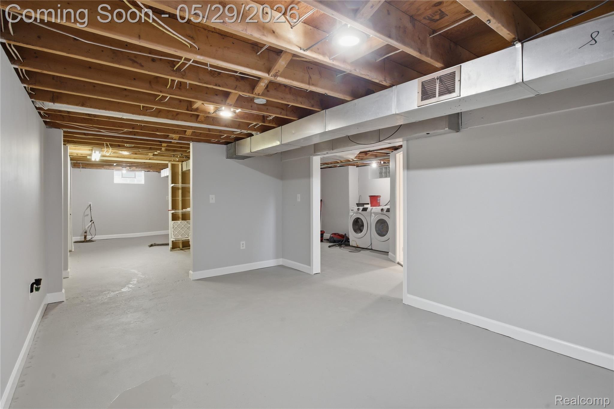 37257 Dundee Street Property Photo 30