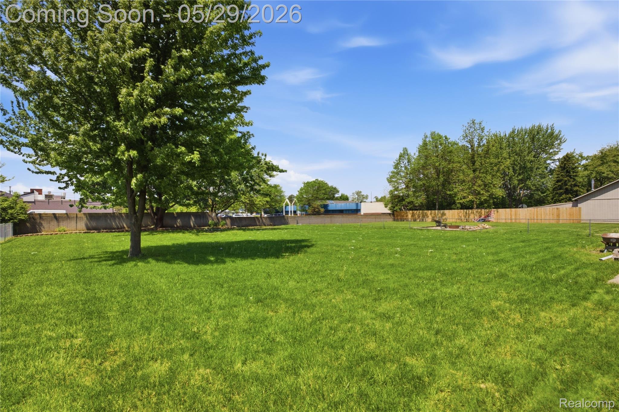 37257 Dundee Street Property Photo 37