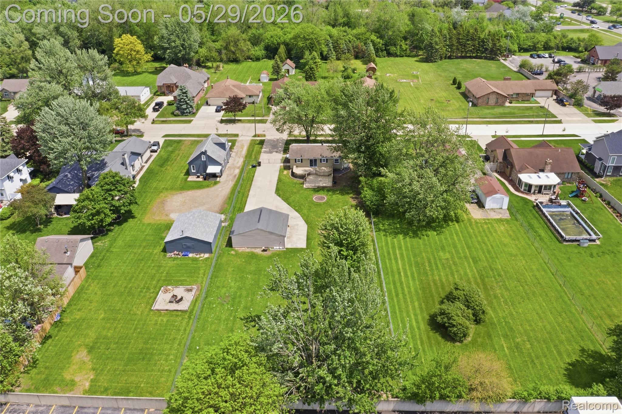 37257 Dundee Street Property Photo 46