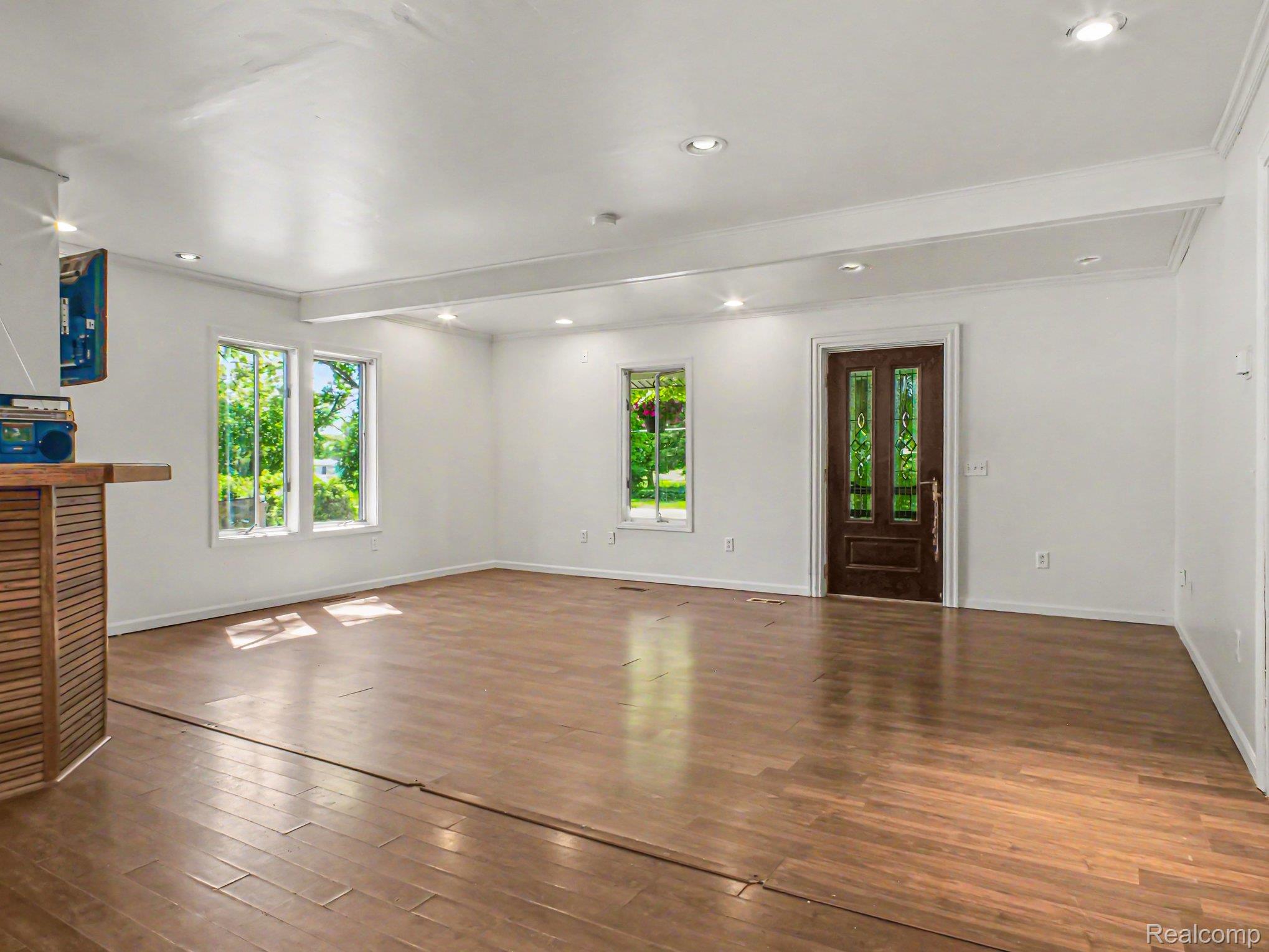 5272 W Frances Road Property Photo 5