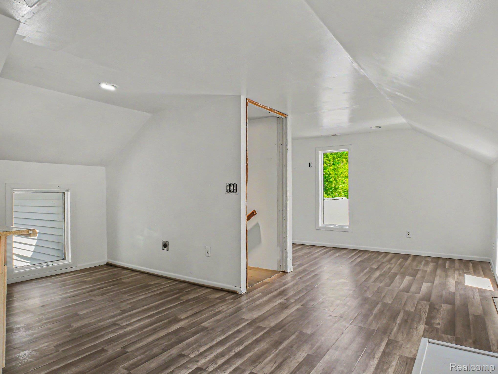 5272 W Frances Road Property Photo 8
