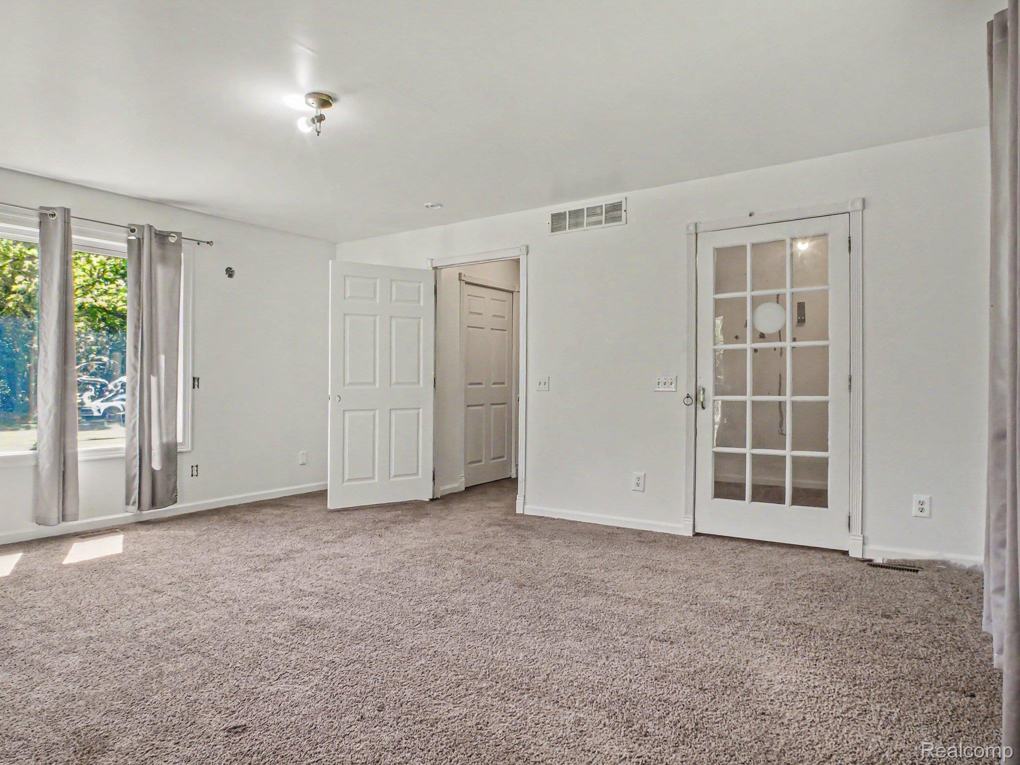 5272 W Frances Road Property Photo 13