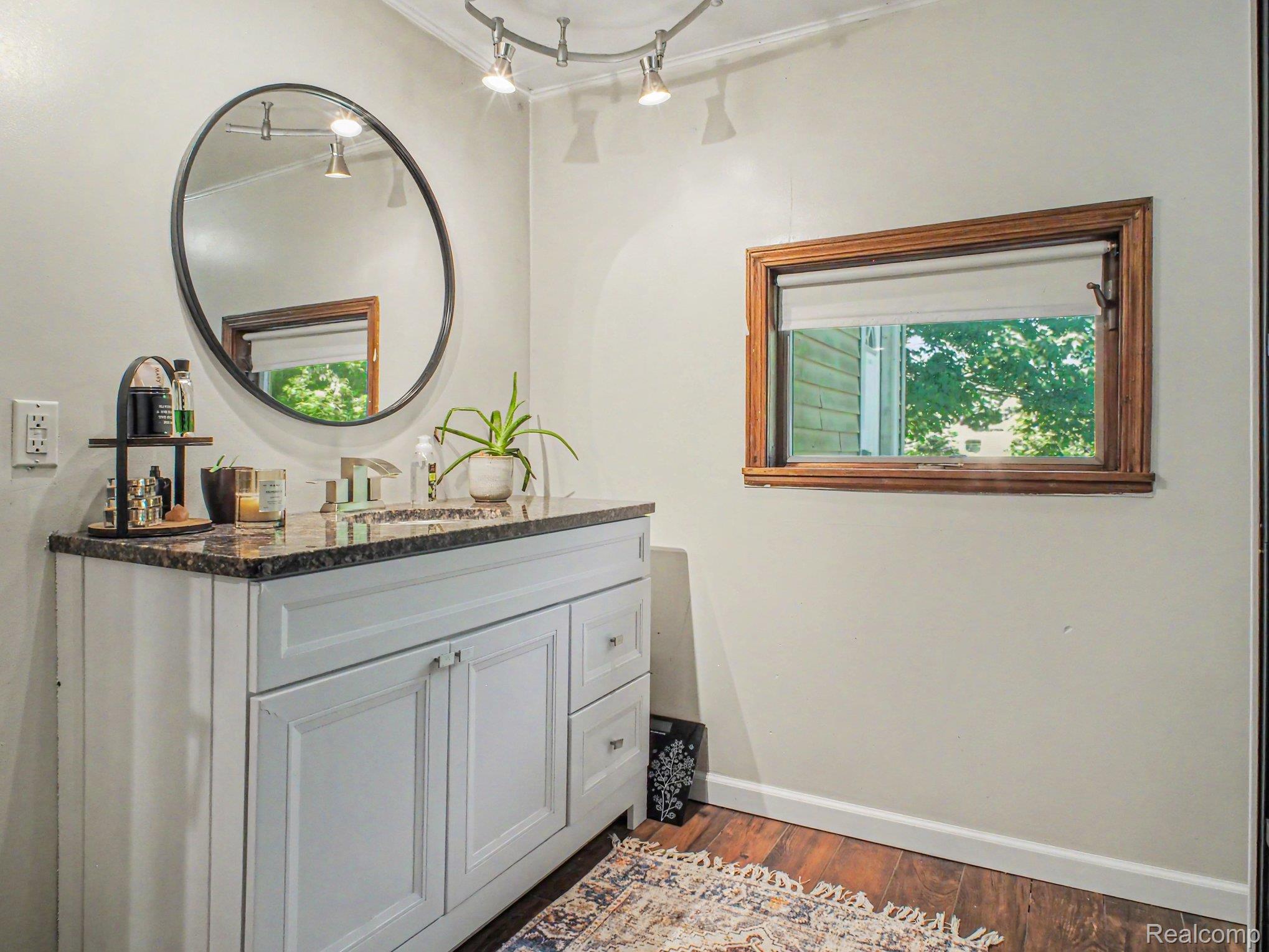 5272 W Frances Road Property Photo 19