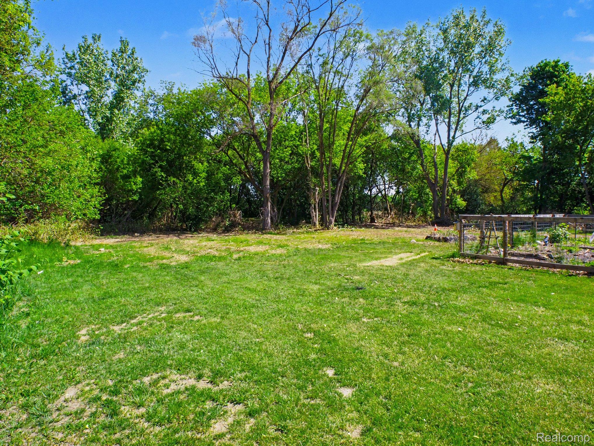 5272 W Frances Road Property Photo 24