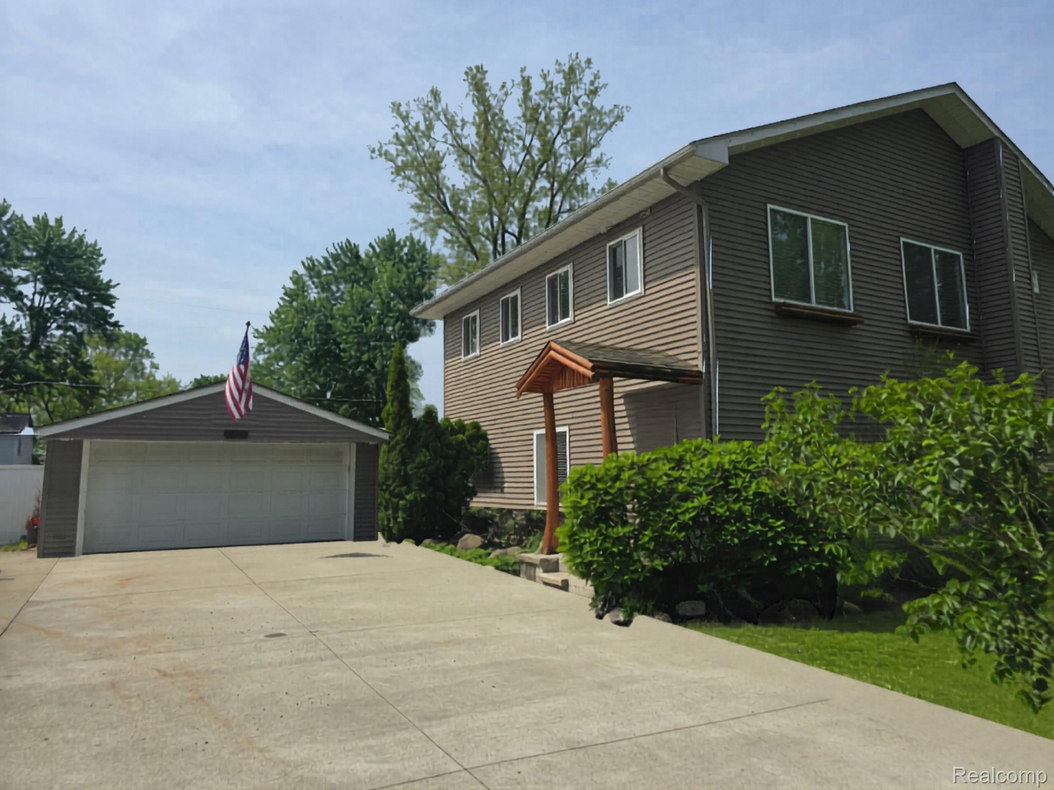 135 N Haven Street Property Photo 1