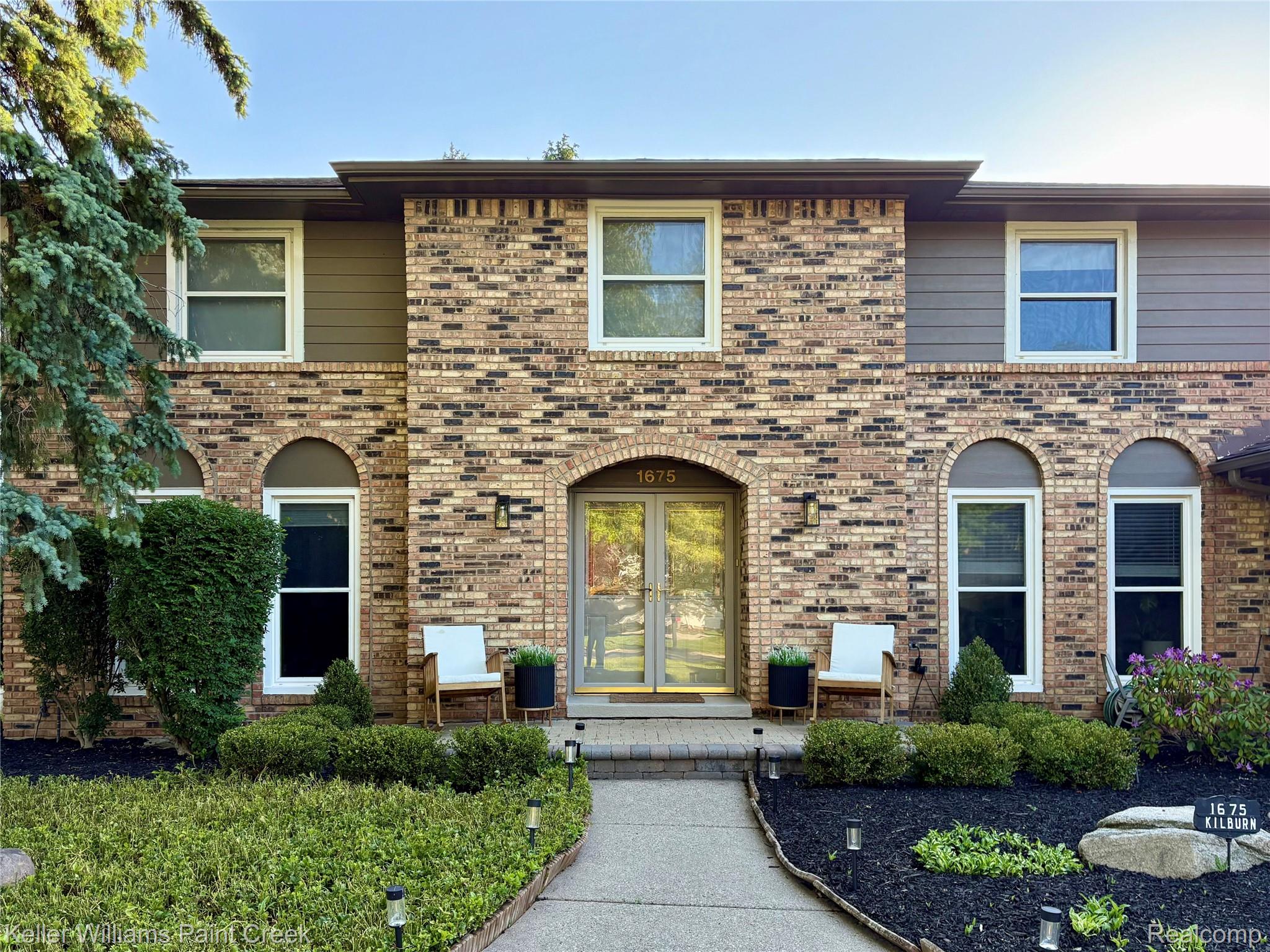 1675 Kilburn Road Property Photo 1