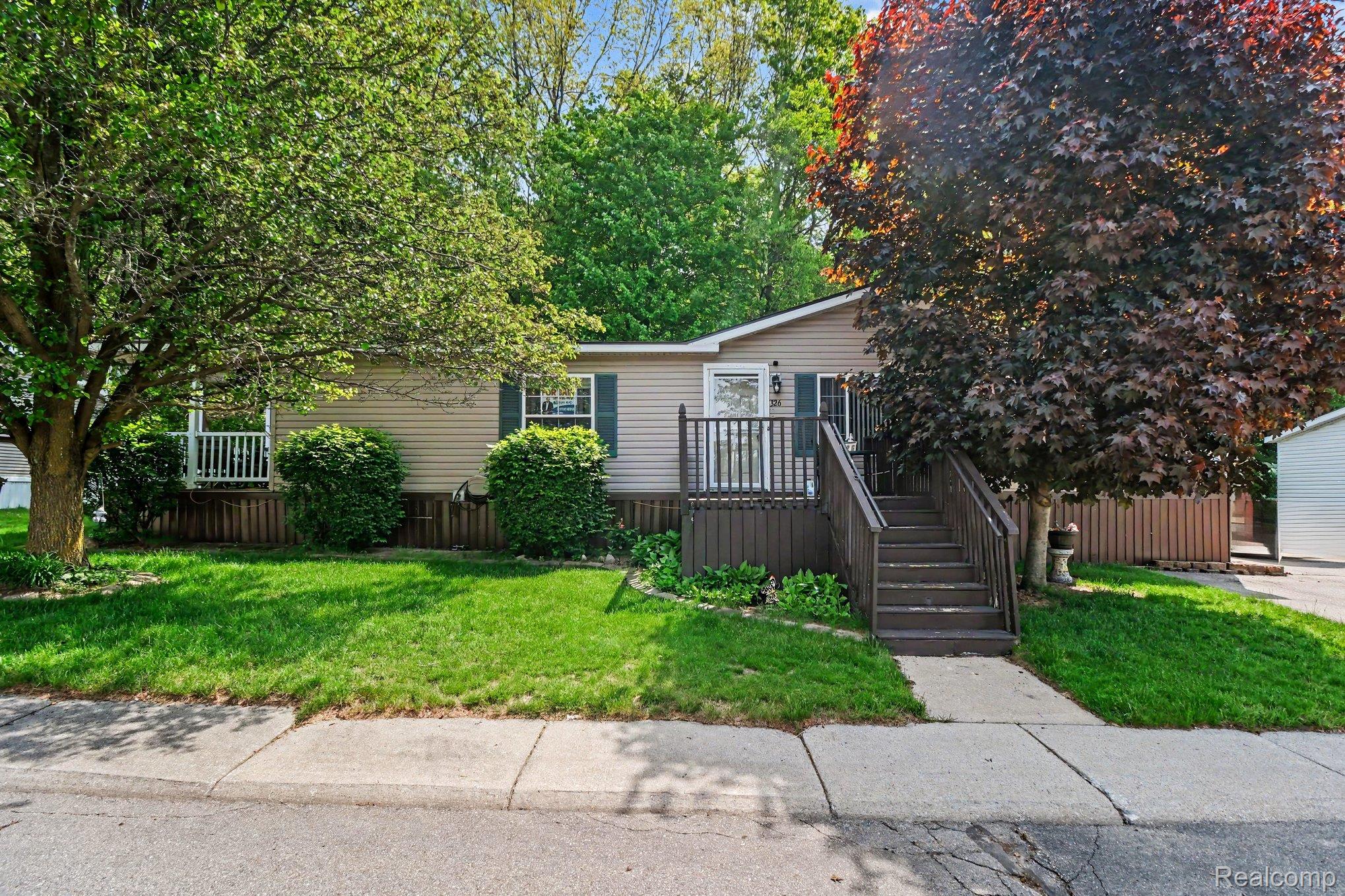 326 Basket Br Property Photo 1