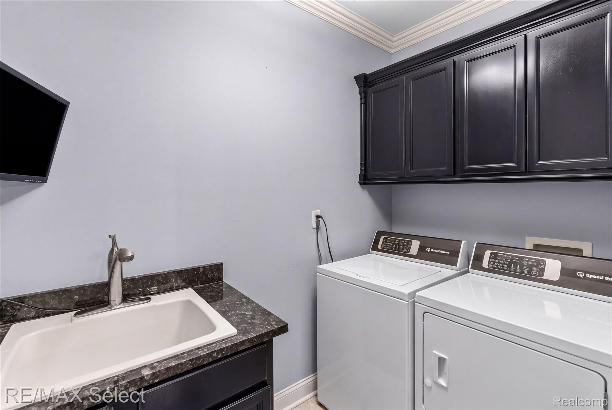 3334 Creekview Drive Property Photo 42