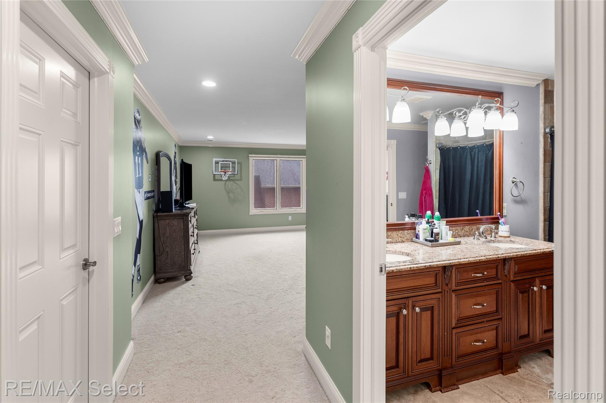3334 Creekview Drive Property Photo 44