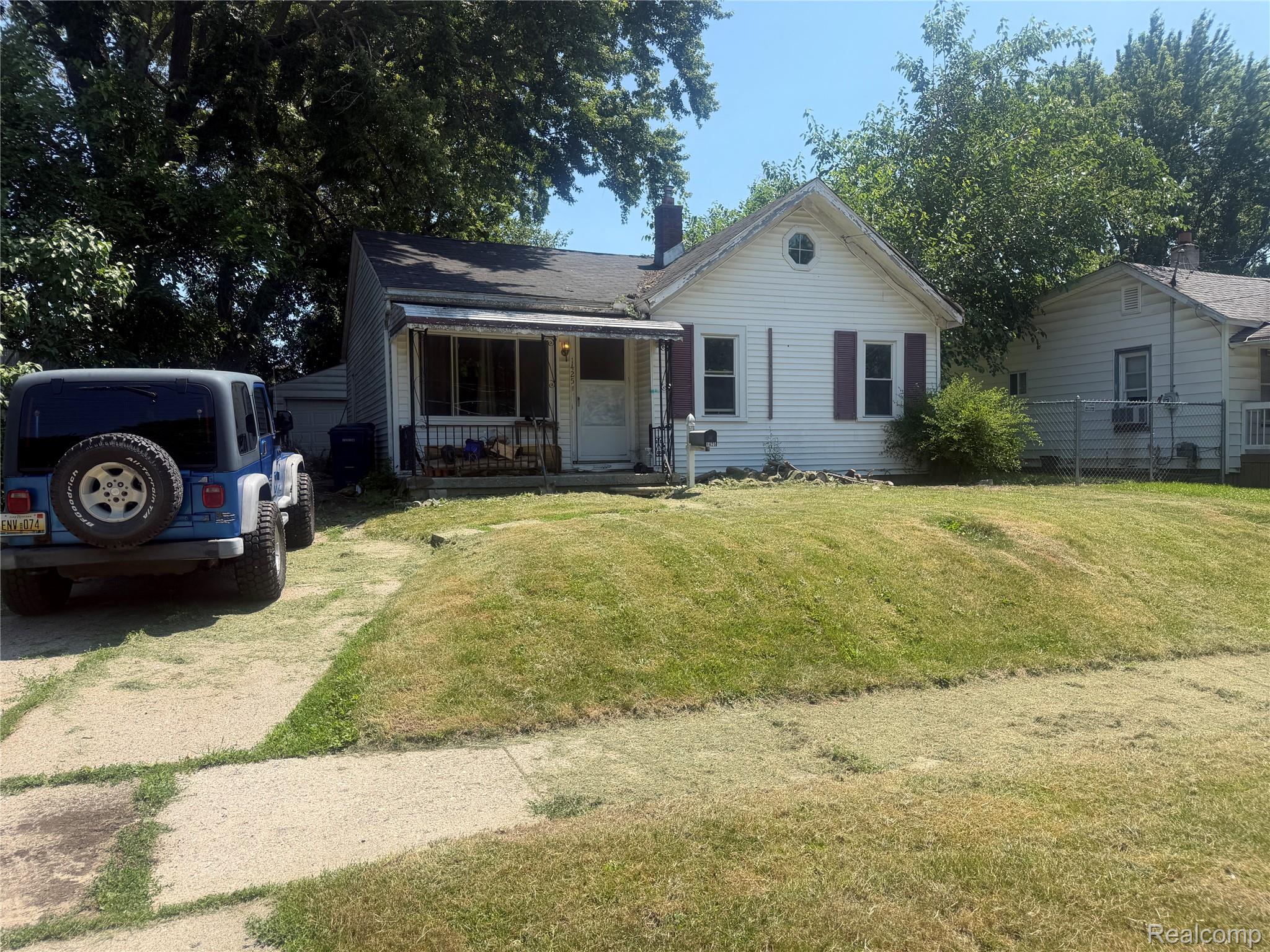 1425 Knight Avenue Property Photo 1