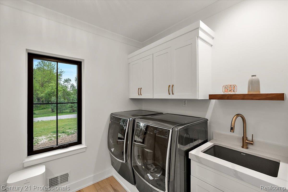 5340 Clarkston Property Photo 34