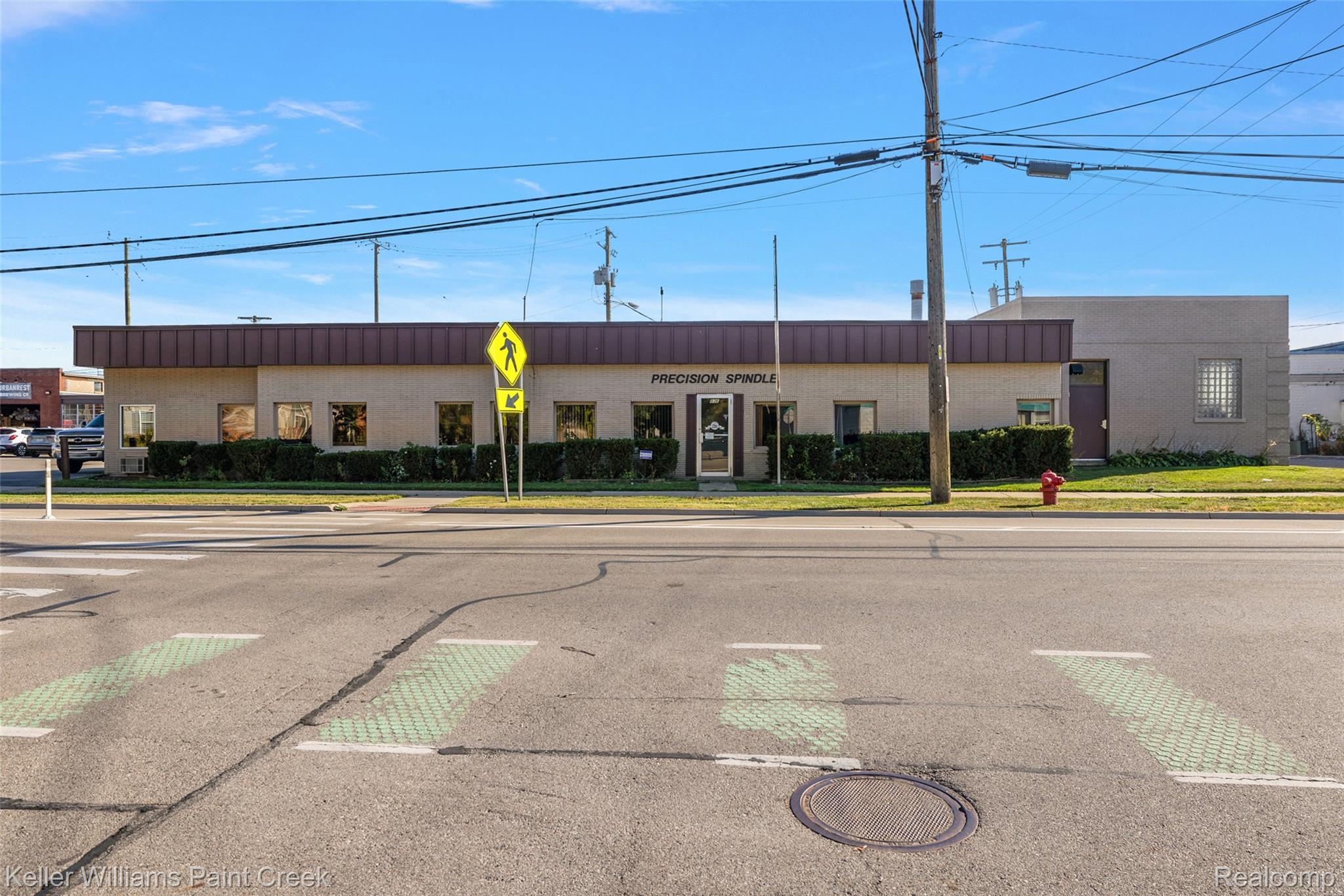 836 Woodward Heights Property Photo 1