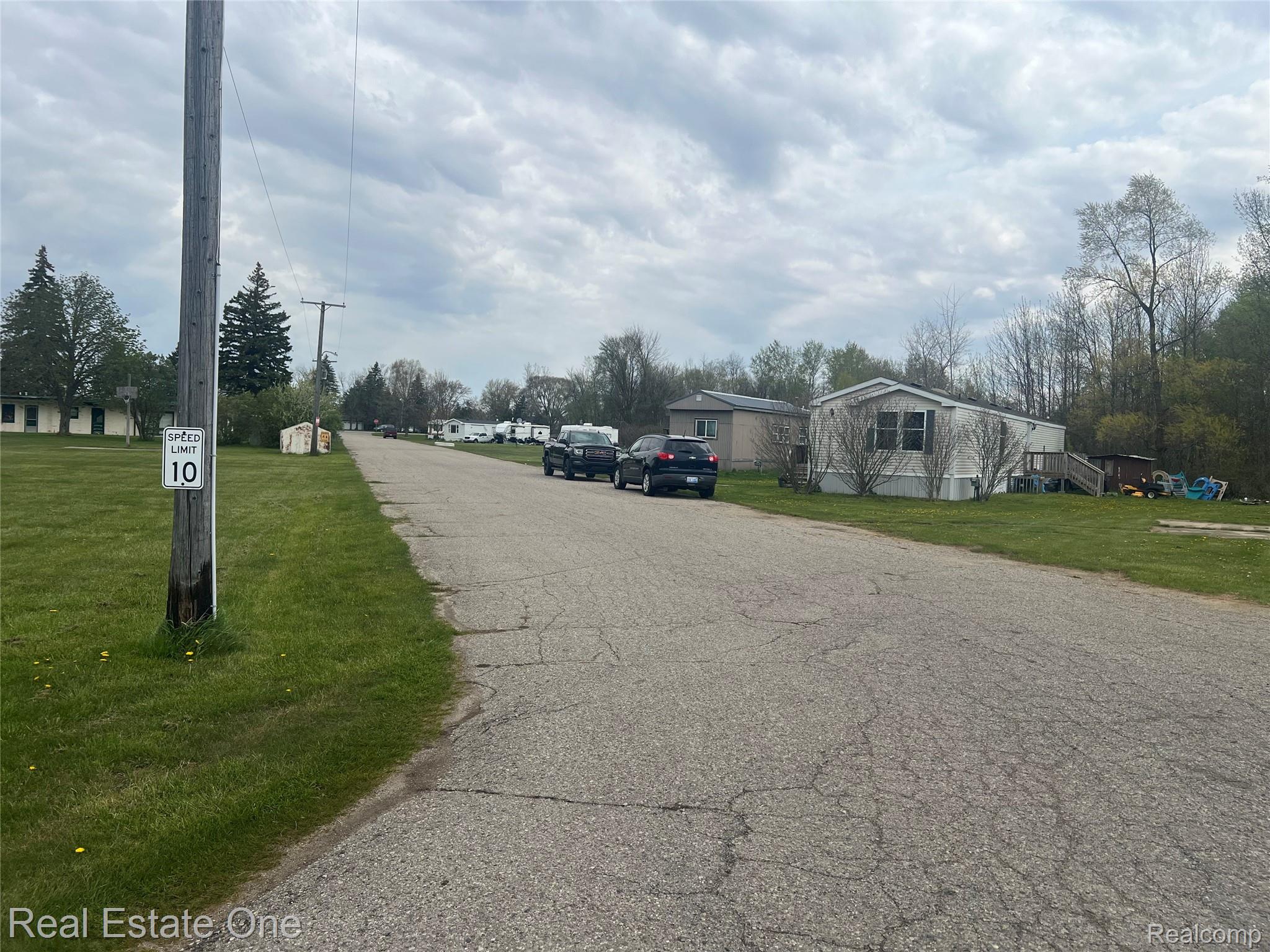 1723 S Van Dyke Road Property Photo 10