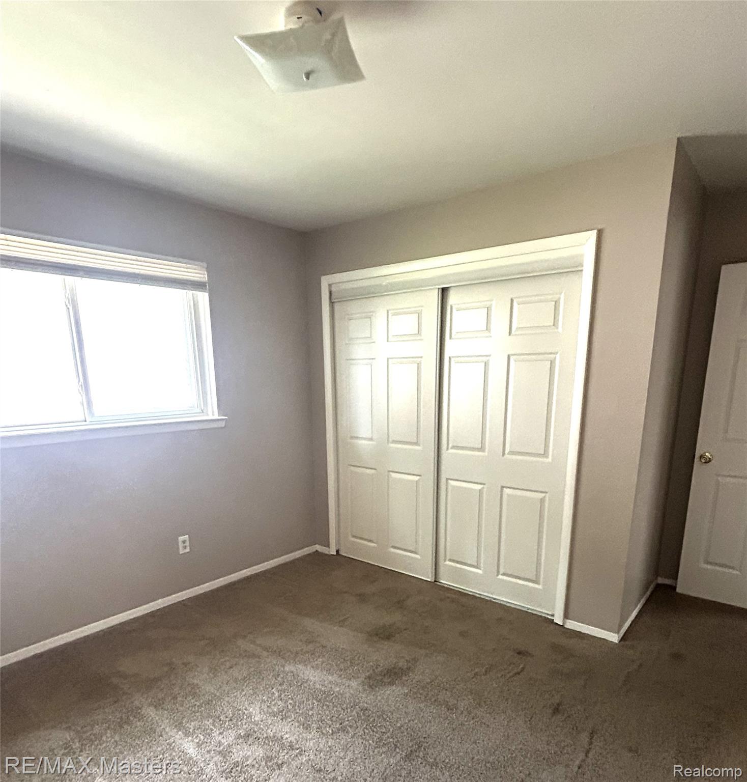 4210 Hazel Avenue Property Photo 5