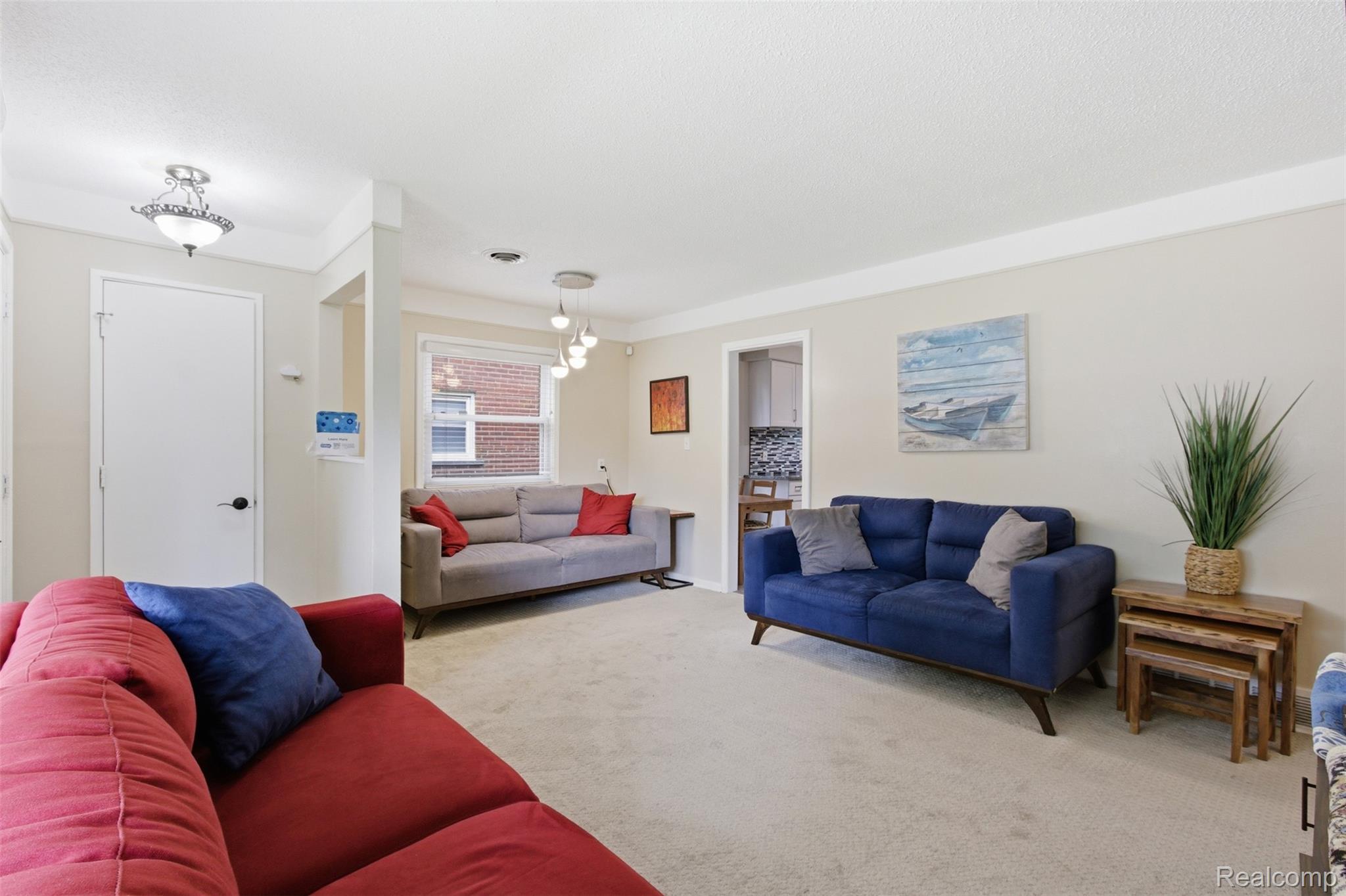 397 Longfellow Street Property Photo 3