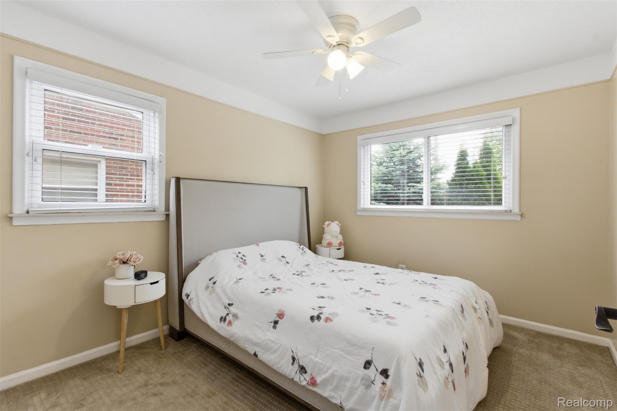 397 Longfellow Street Property Photo 10