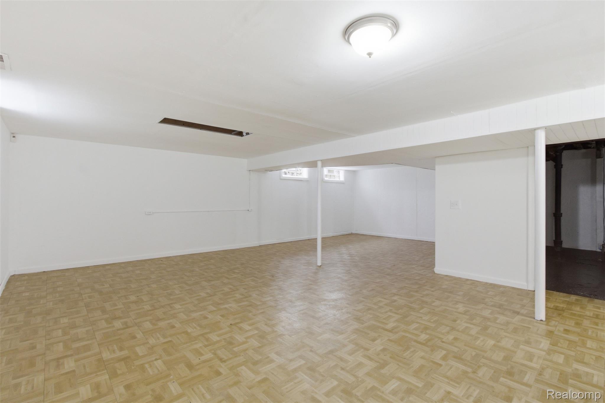 397 Longfellow Street Property Photo 13