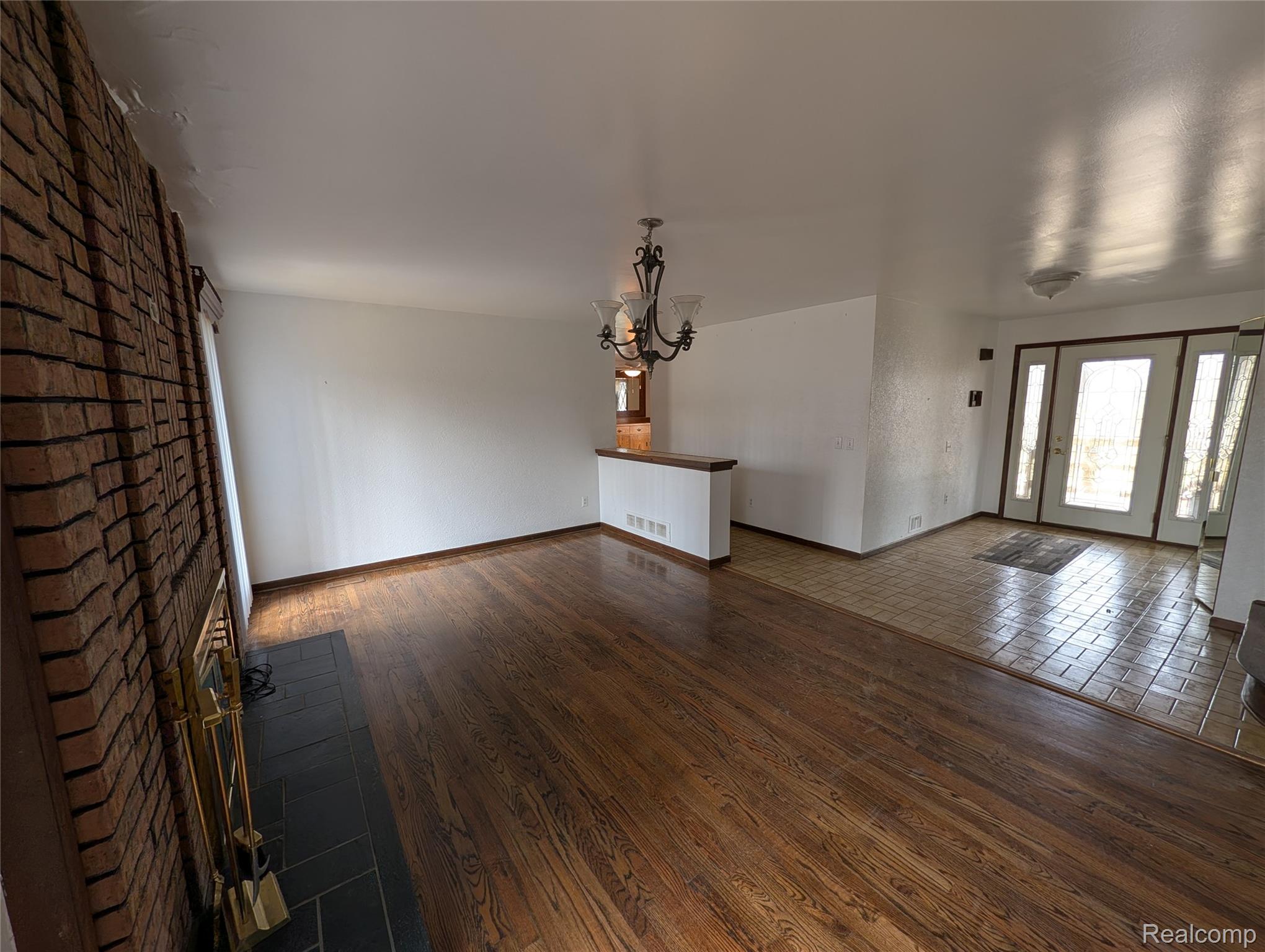 9345 Weber Road Property Photo 15