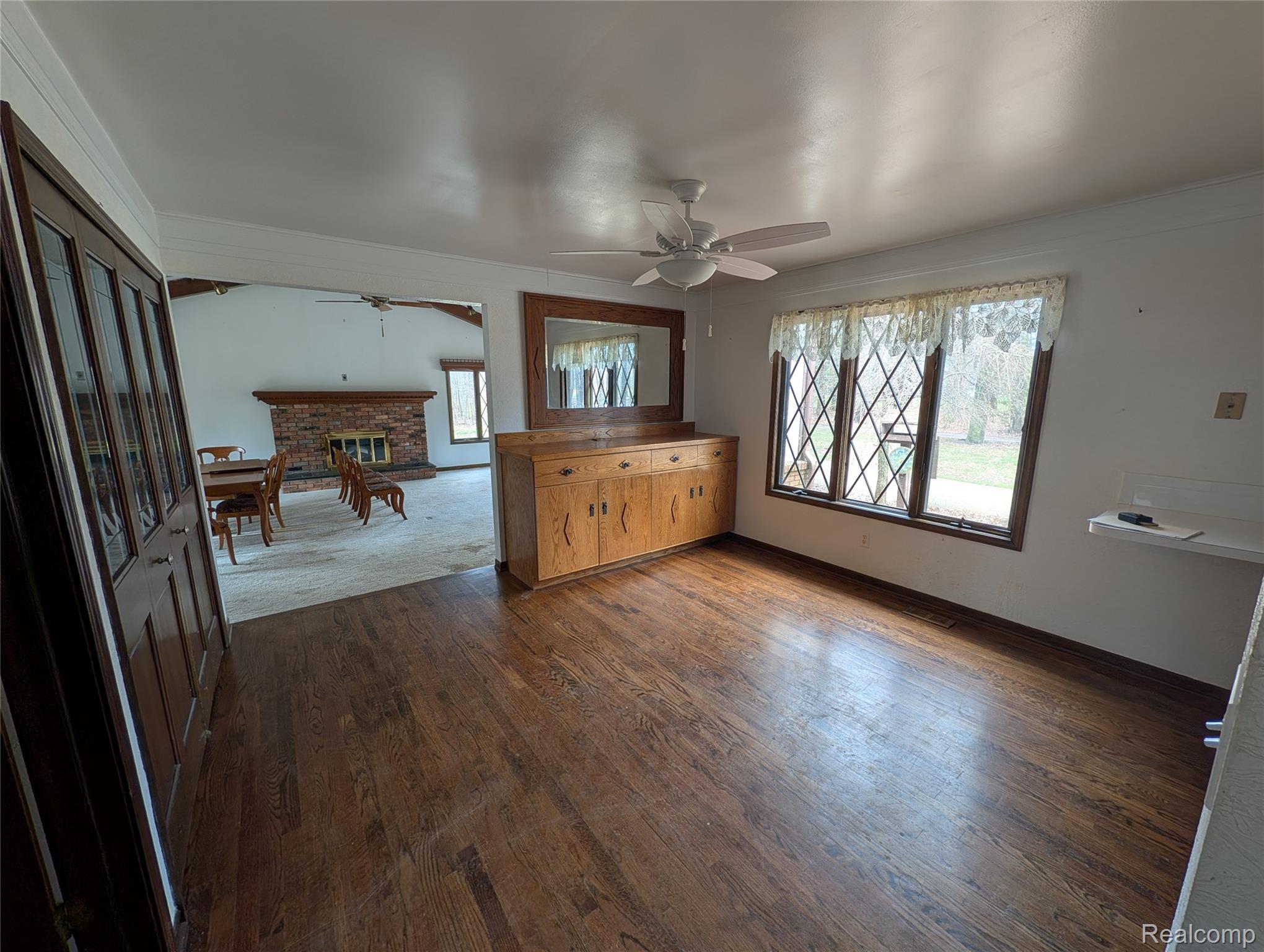 9345 Weber Road Property Photo 17