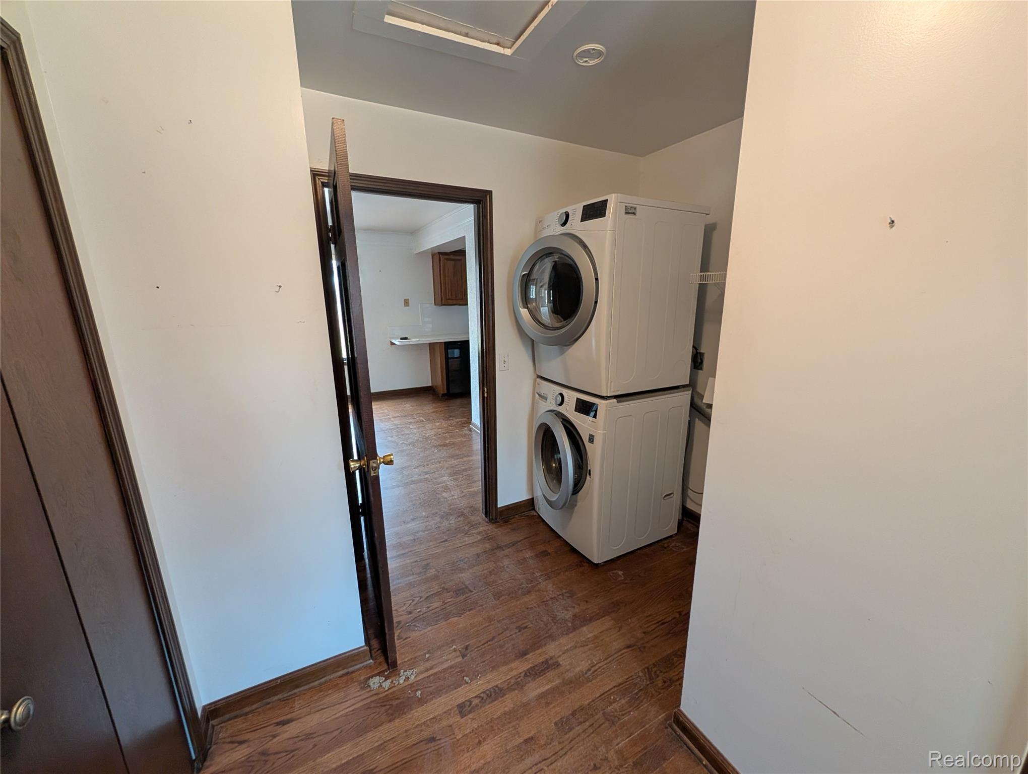 9345 Weber Road Property Photo 20