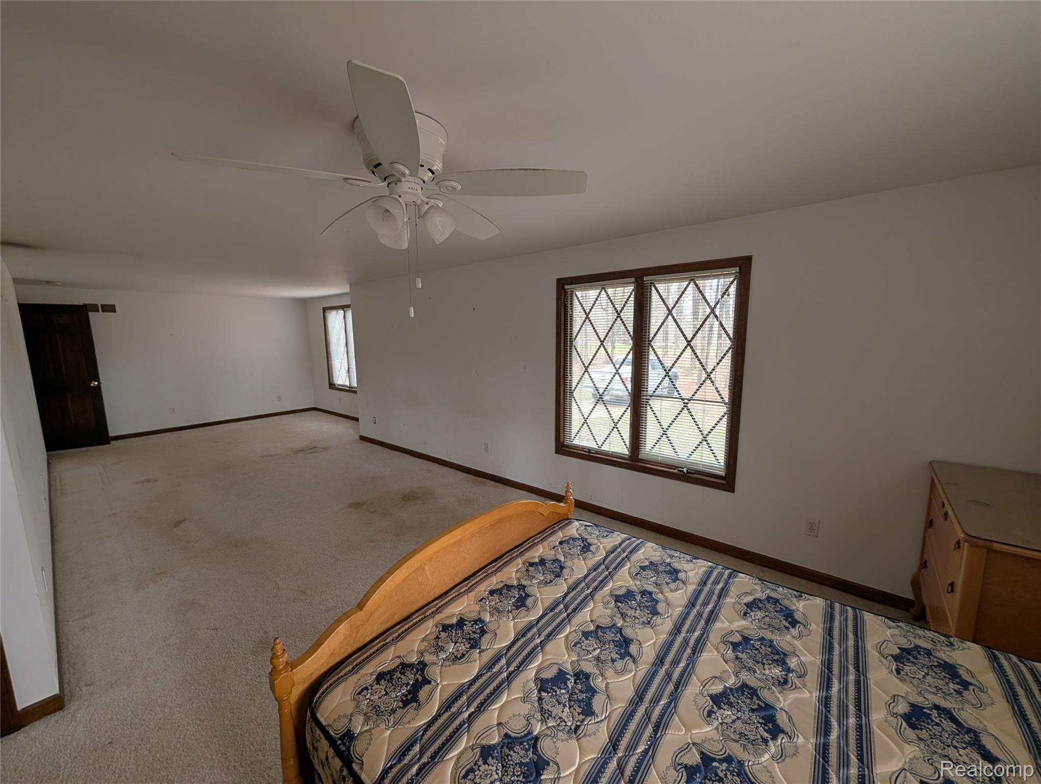 9345 Weber Road Property Photo 23