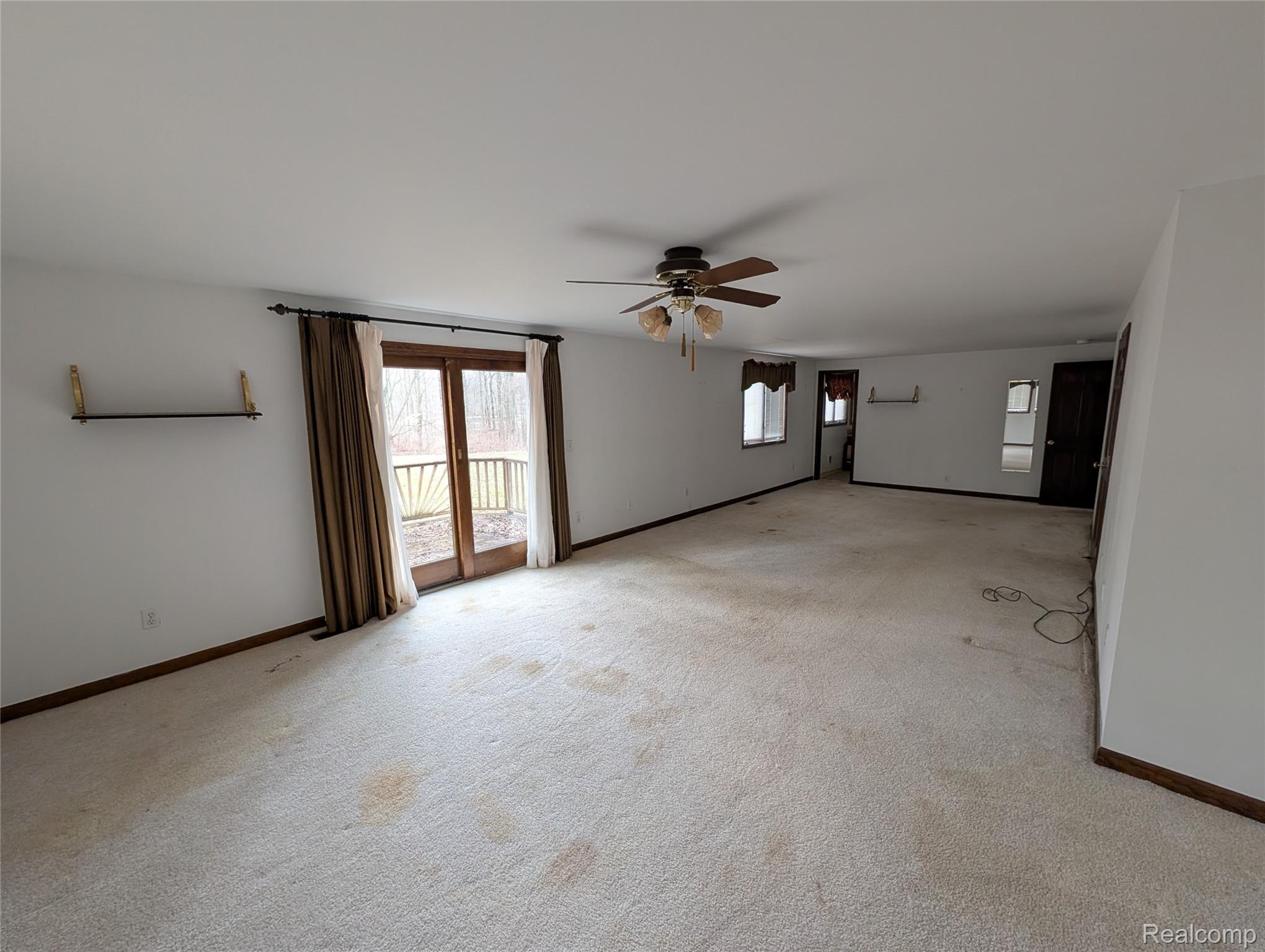 9345 Weber Road Property Photo 25