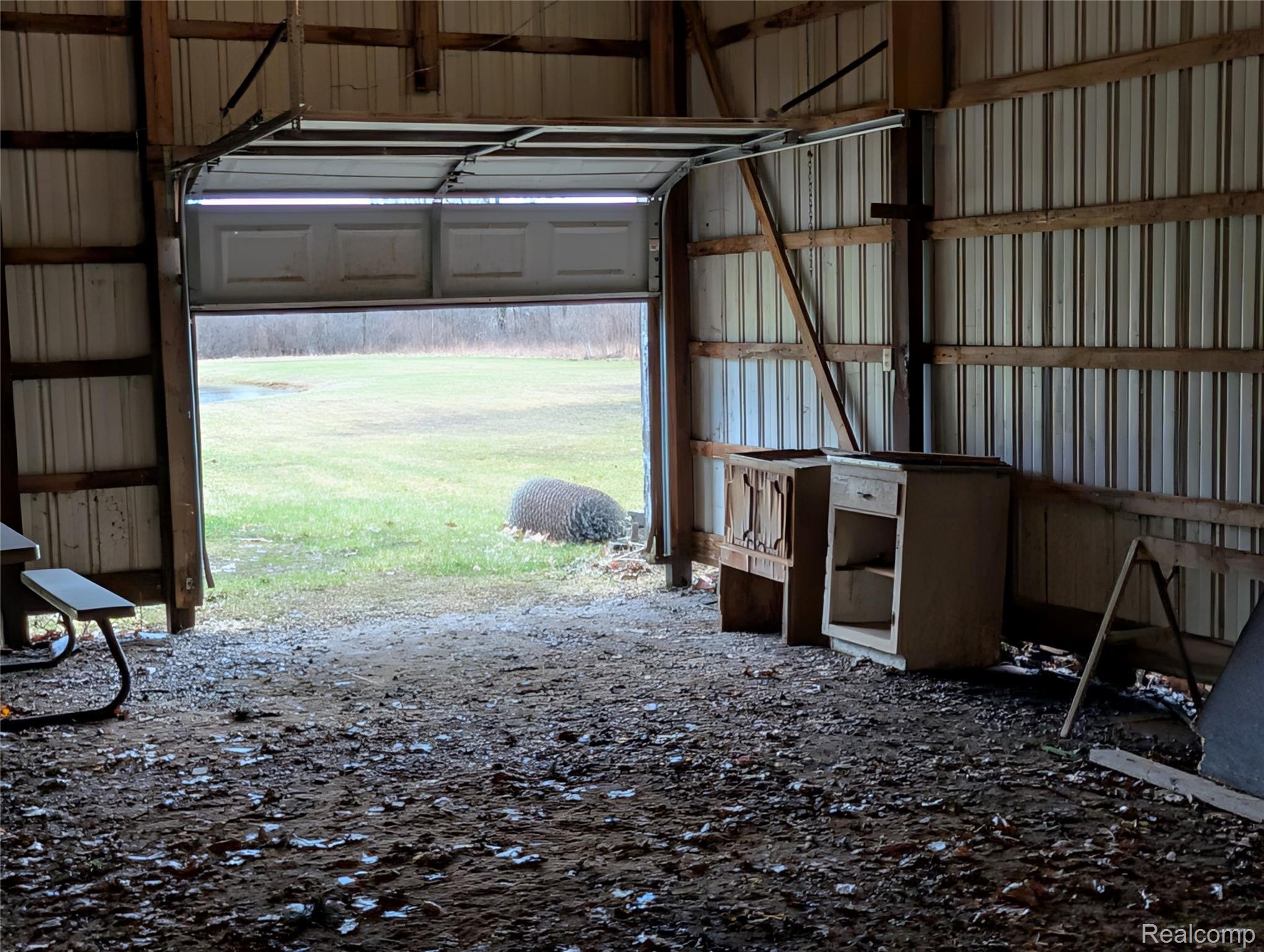 9345 Weber Road Property Photo 34