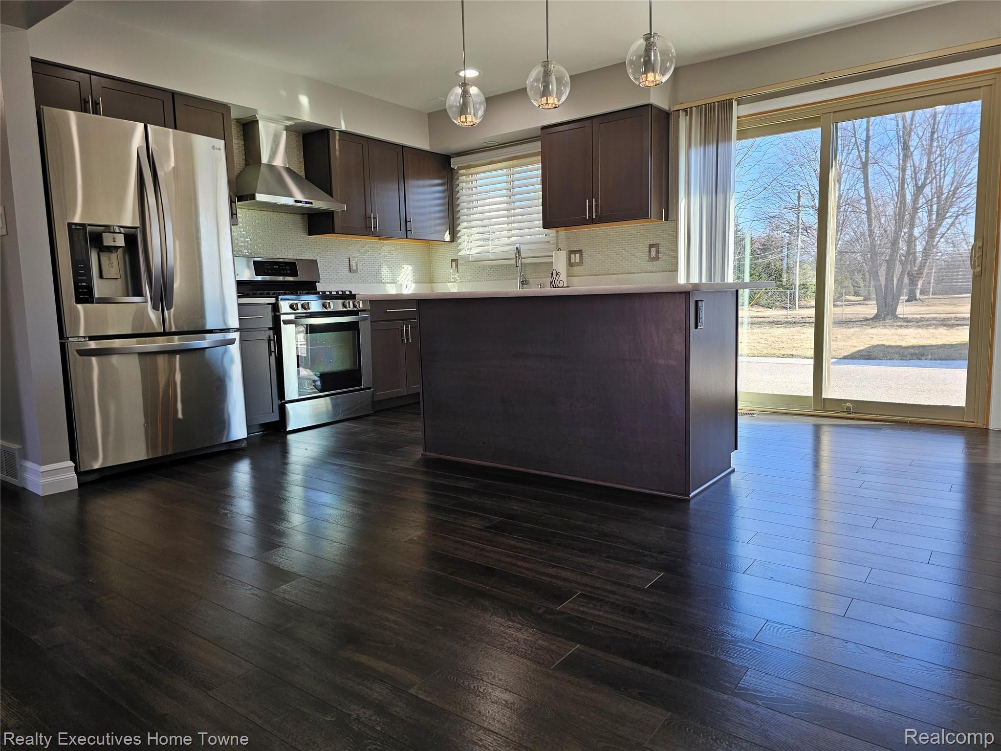 2458 Lindell Road Property Photo 5