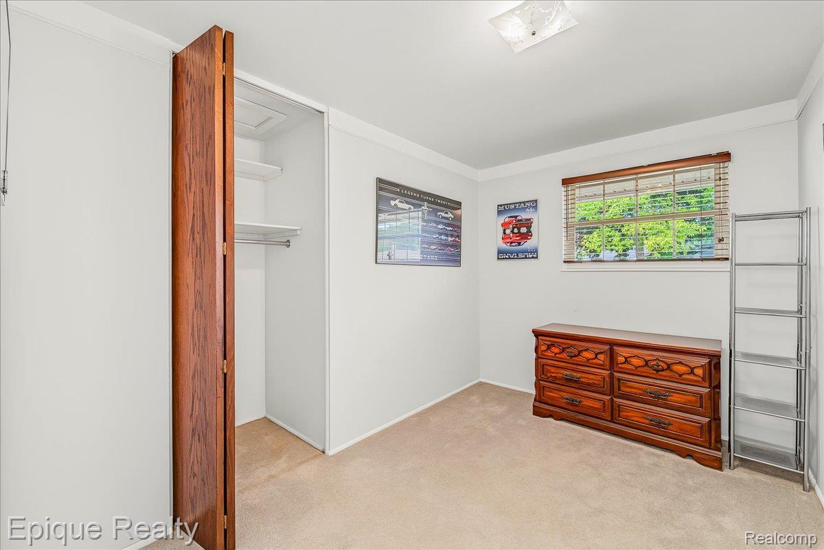 29749 Ailanthus Drive Property Photo 13