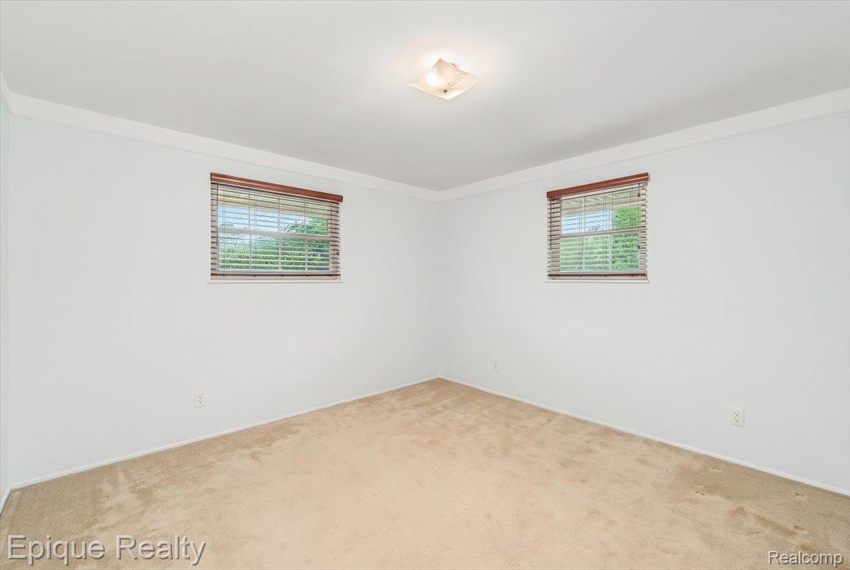 29749 Ailanthus Drive Property Photo 18