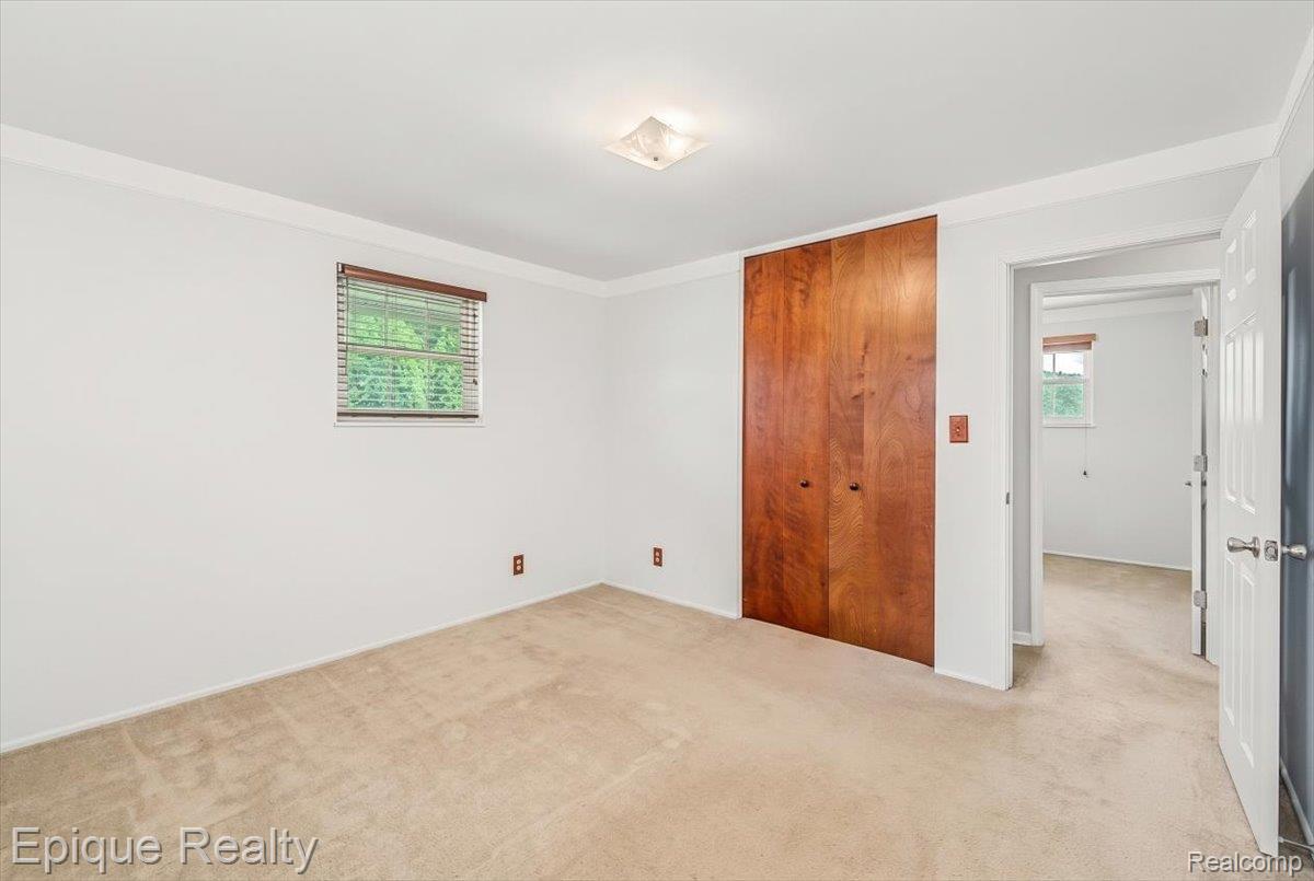 29749 Ailanthus Drive Property Photo 20