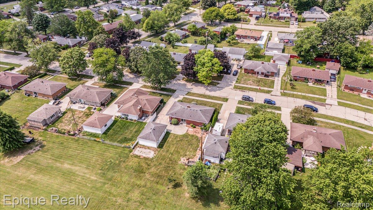 29749 Ailanthus Drive Property Photo 43