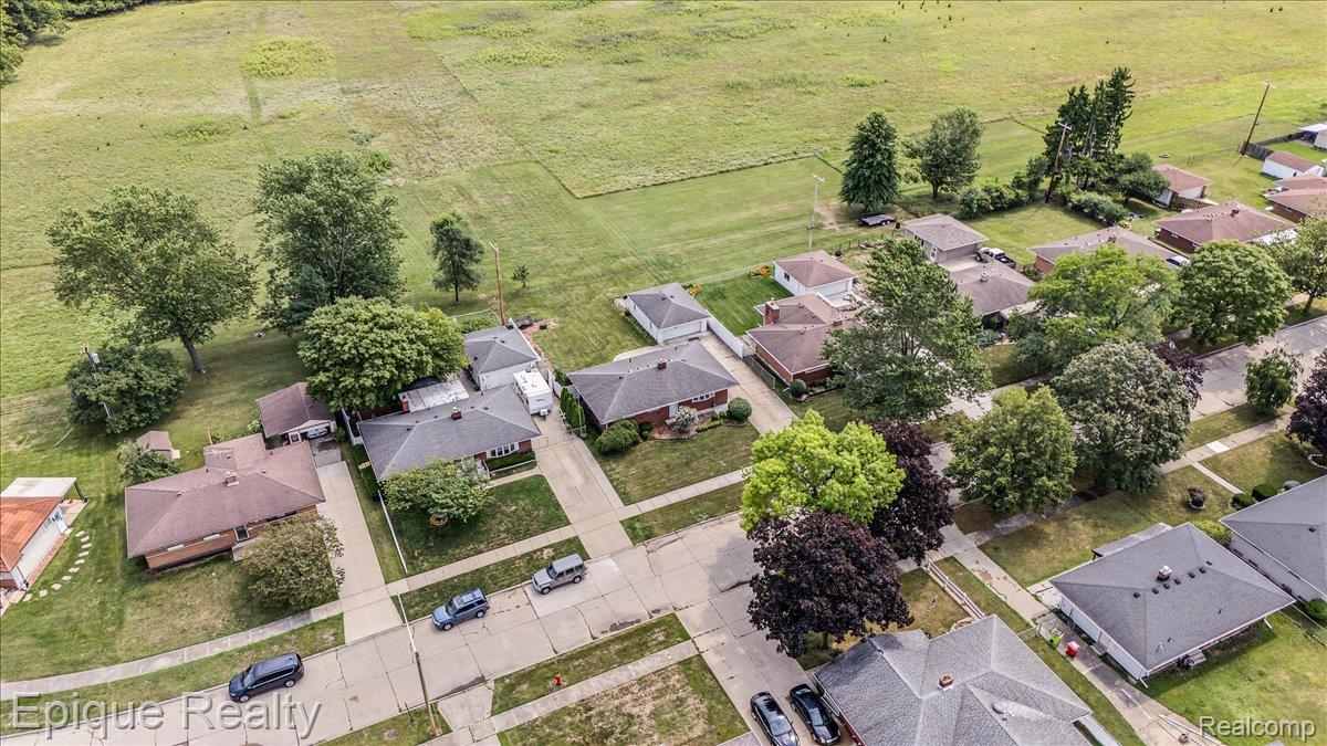29749 Ailanthus Drive Property Photo 45