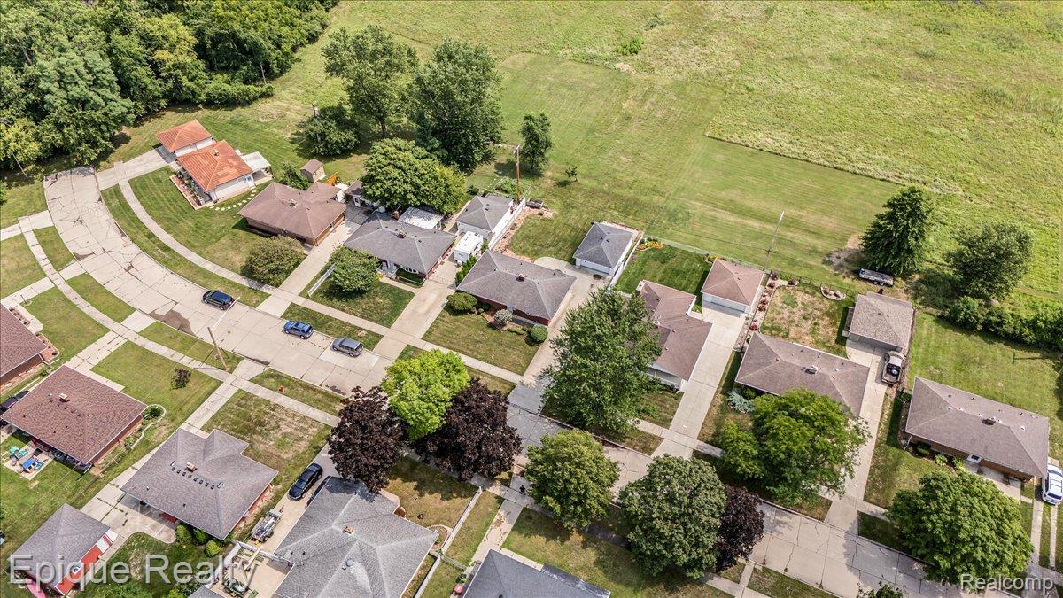 29749 Ailanthus Drive Property Photo 46